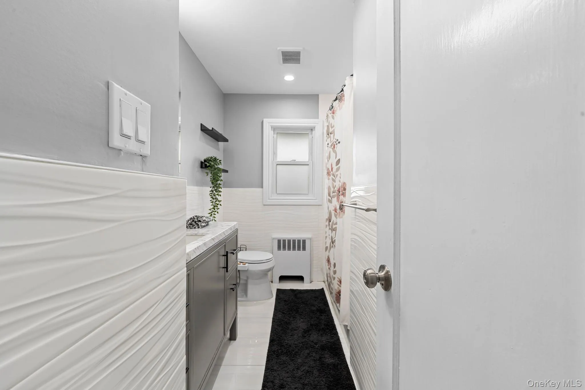 22 Scholl Drive, Oyster Bay, NY, 4 Bedrooms Bedrooms, 8 Rooms Rooms,2 BathroomsBathrooms,Residential,For Rent,Scholl,0,1003440 22 Scholl Drive, Oyster Bay, NY, 4 Bedrooms Bedrooms, 8 Rooms Rooms,2 BathroomsBathrooms,Residential,For Rent,Scholl,0,1003440