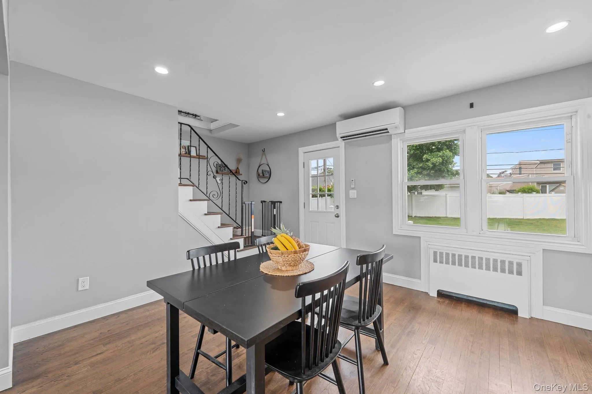 22 Scholl Drive, Oyster Bay, NY, 4 Bedrooms Bedrooms, 8 Rooms Rooms,2 BathroomsBathrooms,Residential,For Rent,Scholl,0,1003440 22 Scholl Drive, Oyster Bay, NY, 4 Bedrooms Bedrooms, 8 Rooms Rooms,2 BathroomsBathrooms,Residential,For Rent,Scholl,0,1003440