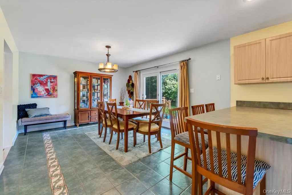 3 Woodbine Lane, Brookhaven, NY, 3 Bedrooms Bedrooms, 7 Rooms Rooms,2 BathroomsBathrooms,Residential,For Rent,Woodbine,0,1003449 3 Woodbine Lane, Brookhaven, NY, 3 Bedrooms Bedrooms, 7 Rooms Rooms,2 BathroomsBathrooms,Residential,For Rent,Woodbine,0,1003449
