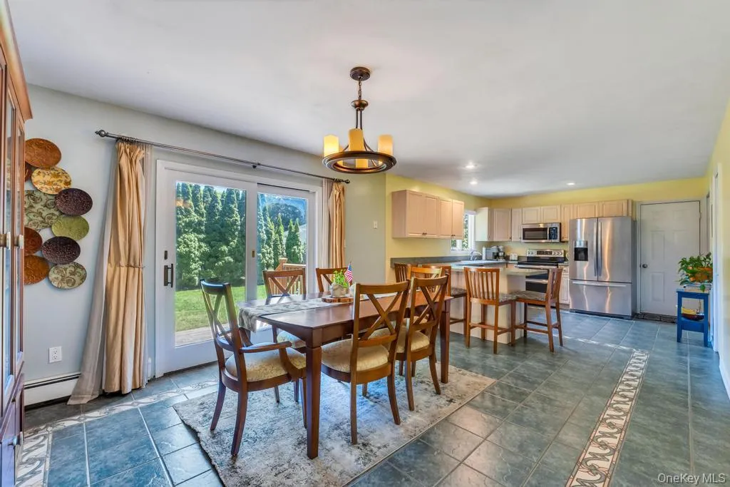 3 Woodbine Lane, Brookhaven, NY, 3 Bedrooms Bedrooms, 7 Rooms Rooms,2 BathroomsBathrooms,Residential,For Rent,Woodbine,0,1003449 3 Woodbine Lane, Brookhaven, NY, 3 Bedrooms Bedrooms, 7 Rooms Rooms,2 BathroomsBathrooms,Residential,For Rent,Woodbine,0,1003449