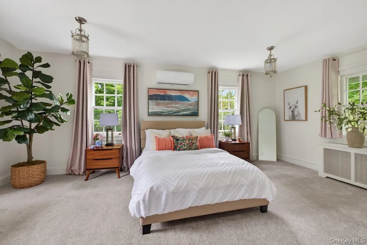 Guest bedroom Guest bedroom