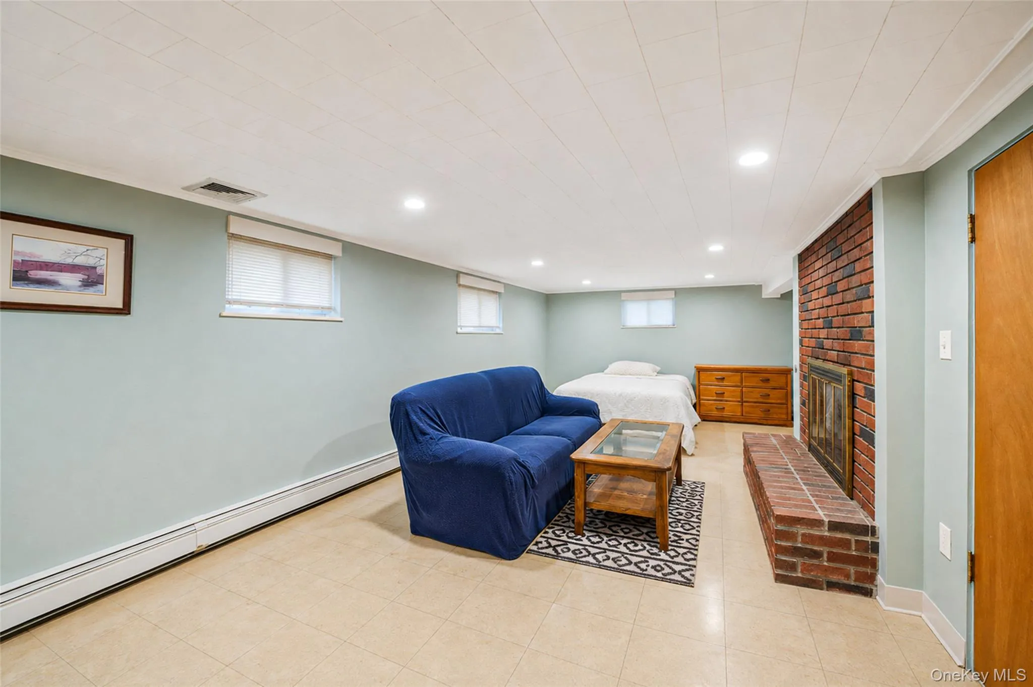 190 Lake Drive, Babylon, NY, 3 Bedrooms Bedrooms, 9 Rooms Rooms,2 BathroomsBathrooms,Residential,For Rent,Lake,0,1003453 190 Lake Drive, Babylon, NY, 3 Bedrooms Bedrooms, 9 Rooms Rooms,2 BathroomsBathrooms,Residential,For Rent,Lake,0,1003453