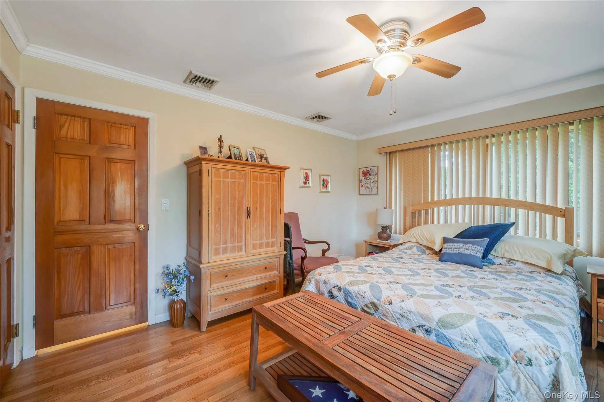 190 Lake Drive, Babylon, NY, 3 Bedrooms Bedrooms, 9 Rooms Rooms,2 BathroomsBathrooms,Residential,For Rent,Lake,0,1003453 190 Lake Drive, Babylon, NY, 3 Bedrooms Bedrooms, 9 Rooms Rooms,2 BathroomsBathrooms,Residential,For Rent,Lake,0,1003453