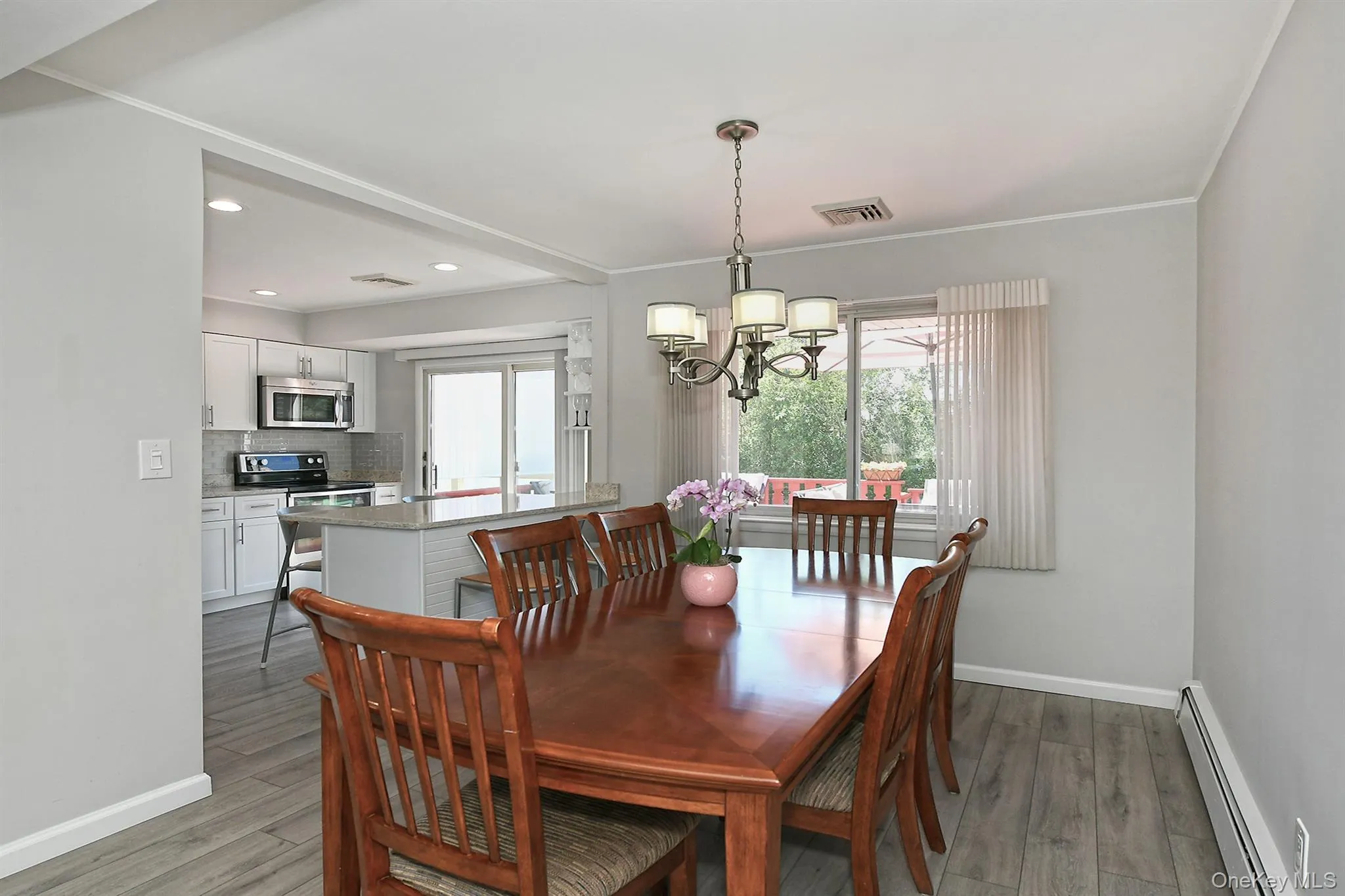 36 Lane Avenue, Oyster Bay, NY, 4 Bedrooms Bedrooms, 9 Rooms Rooms,2 BathroomsBathrooms,Residential,For Rent,Lane,0,1003459 36 Lane Avenue, Oyster Bay, NY, 4 Bedrooms Bedrooms, 9 Rooms Rooms,2 BathroomsBathrooms,Residential,For Rent,Lane,0,1003459