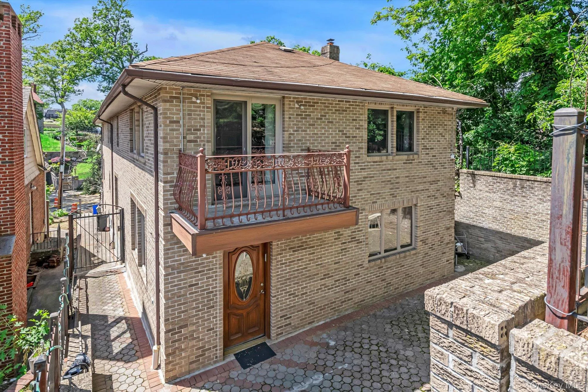 18042 Aberdeen Road, New York, NY, 3 Bedrooms Bedrooms, 6 Rooms Rooms,3 BathroomsBathrooms,Residential,For Rent,Aberdeen,0,1003462 18042 Aberdeen Road, New York, NY, 3 Bedrooms Bedrooms, 6 Rooms Rooms,3 BathroomsBathrooms,Residential,For Rent,Aberdeen,0,1003462