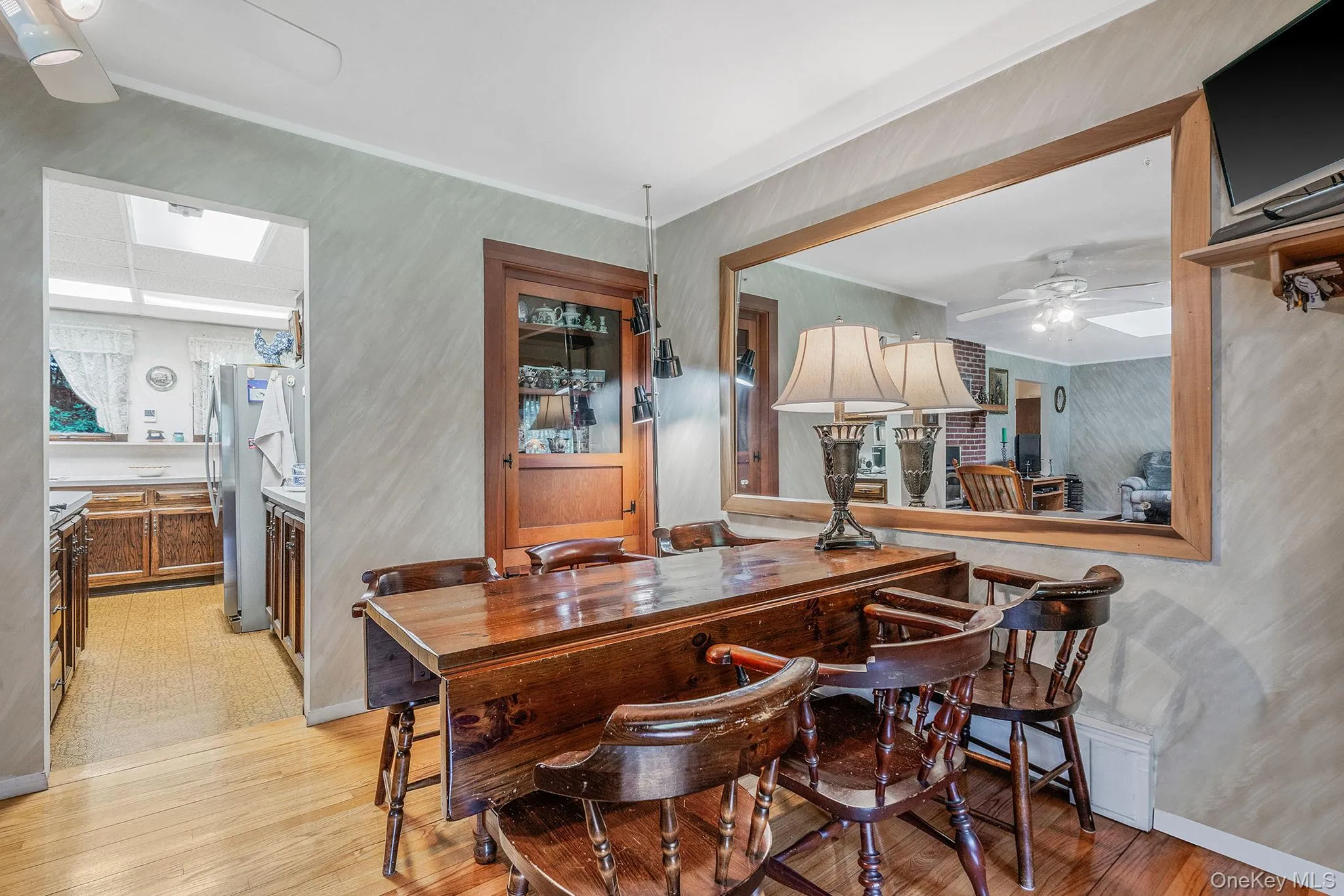 280 Deforest Road, Huntington, NY, 3 Bedrooms Bedrooms, 8 Rooms Rooms,2 BathroomsBathrooms,Residential,For Rent,Deforest,0,1003463 280 Deforest Road, Huntington, NY, 3 Bedrooms Bedrooms, 8 Rooms Rooms,2 BathroomsBathrooms,Residential,For Rent,Deforest,0,1003463