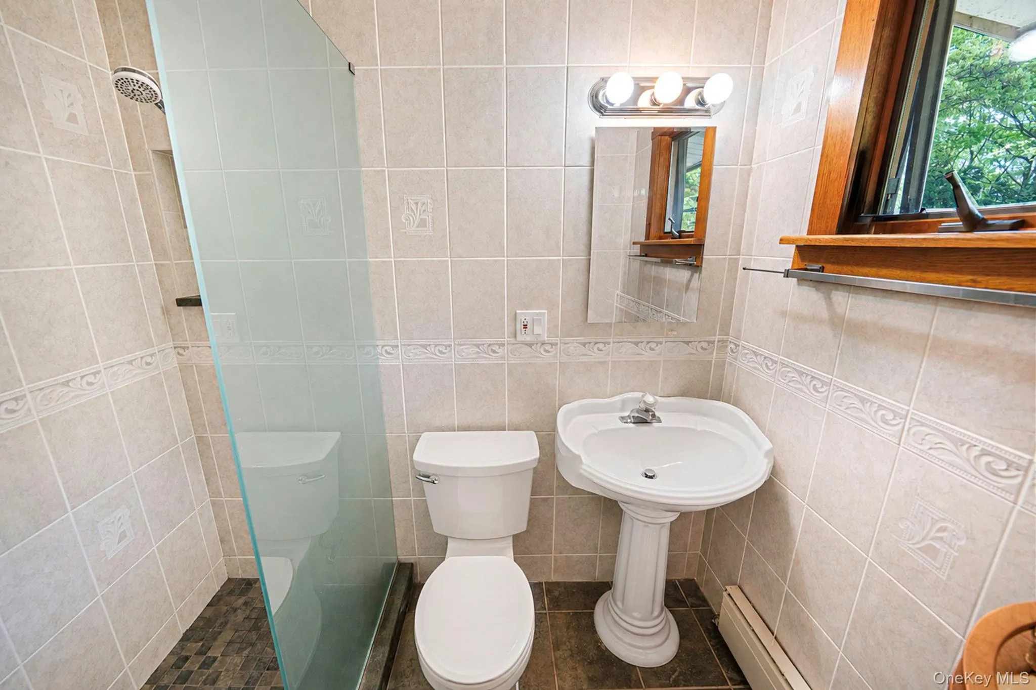 280 Deforest Road, Huntington, NY, 3 Bedrooms Bedrooms, 8 Rooms Rooms,2 BathroomsBathrooms,Residential,For Rent,Deforest,0,1003463 280 Deforest Road, Huntington, NY, 3 Bedrooms Bedrooms, 8 Rooms Rooms,2 BathroomsBathrooms,Residential,For Rent,Deforest,0,1003463