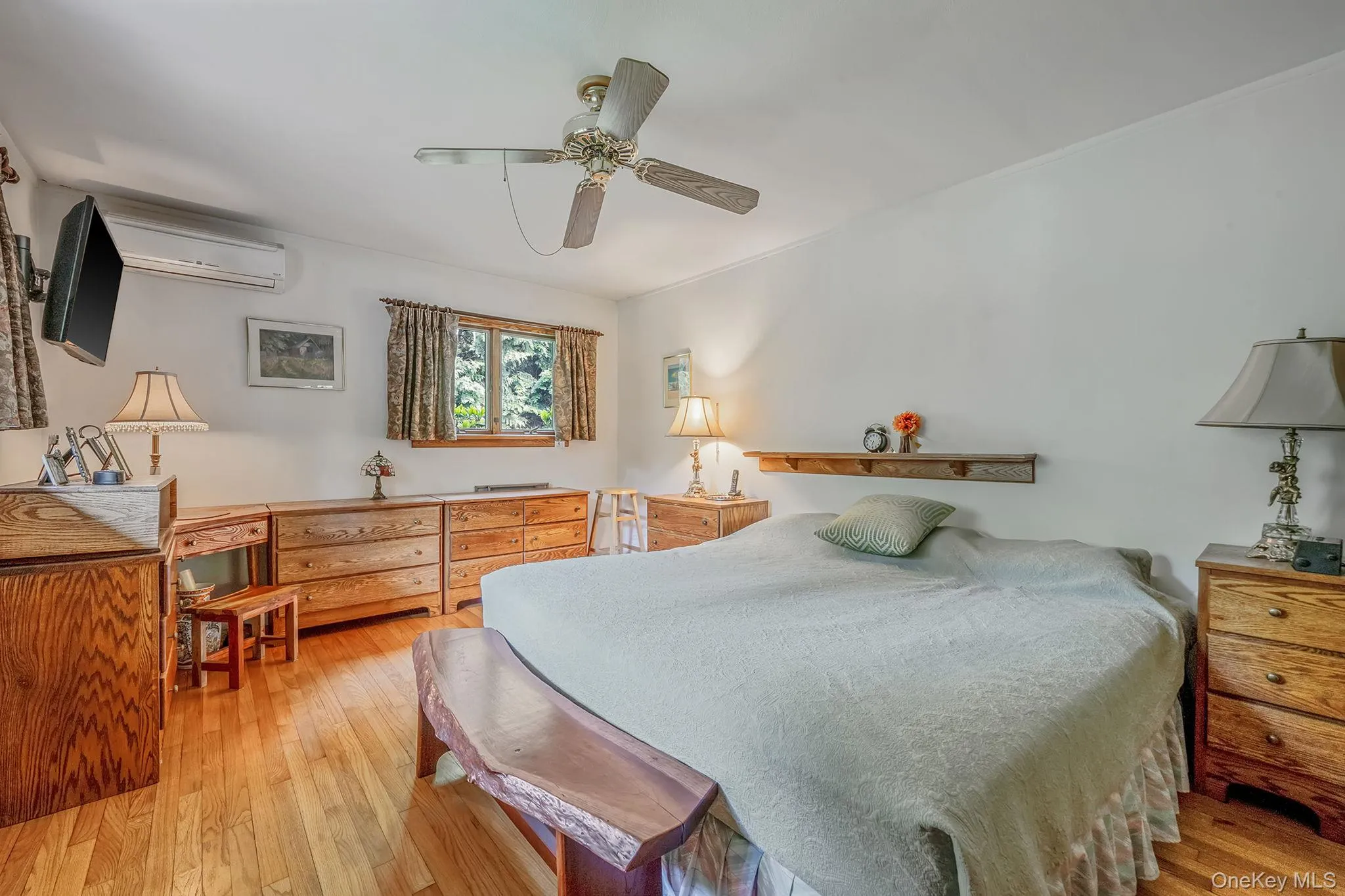 280 Deforest Road, Huntington, NY, 3 Bedrooms Bedrooms, 8 Rooms Rooms,2 BathroomsBathrooms,Residential,For Rent,Deforest,0,1003463 280 Deforest Road, Huntington, NY, 3 Bedrooms Bedrooms, 8 Rooms Rooms,2 BathroomsBathrooms,Residential,For Rent,Deforest,0,1003463