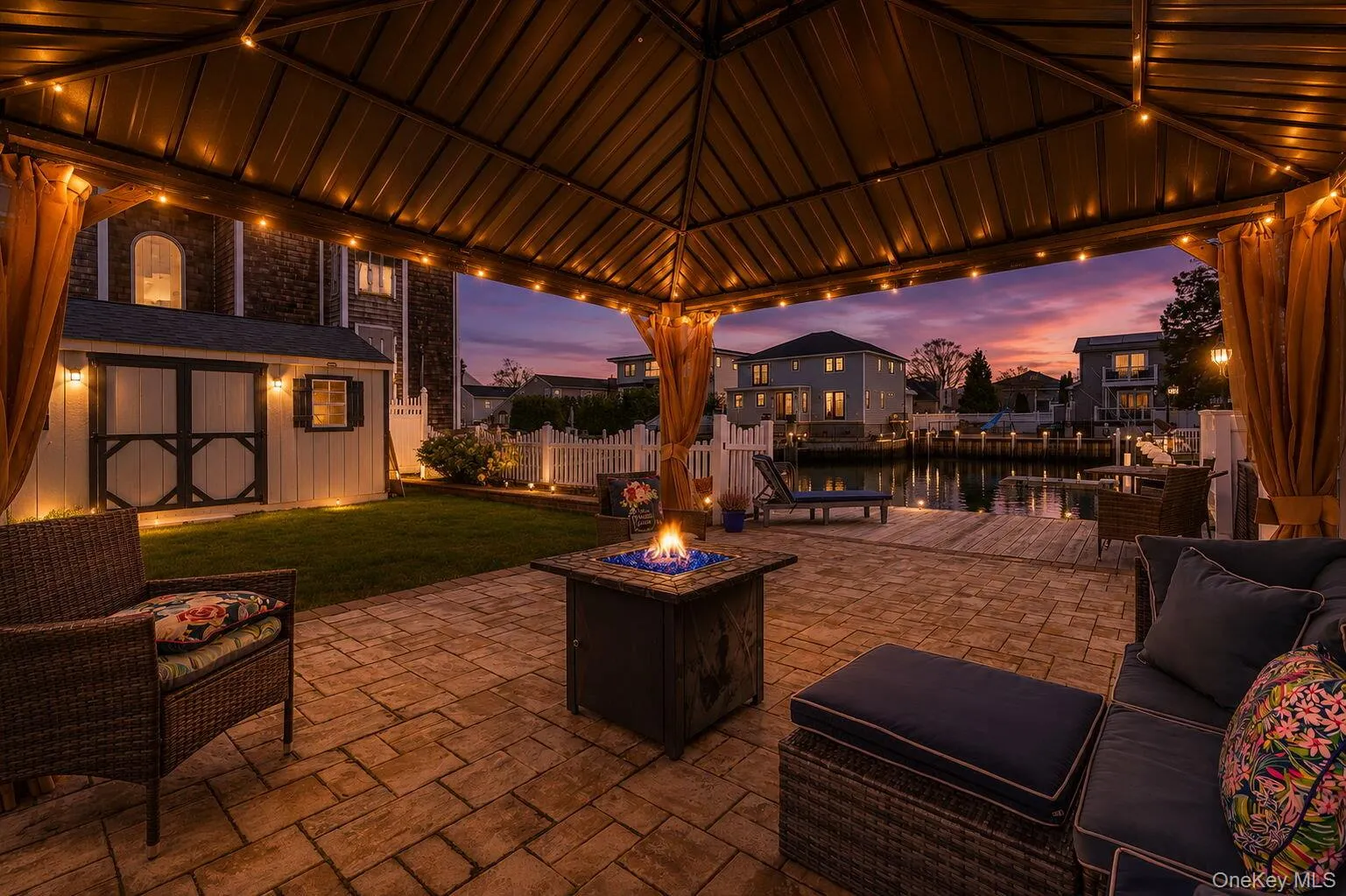 2 Sutton Place, Oyster Bay, NY, 4 Bedrooms Bedrooms, 8 Rooms Rooms,3 BathroomsBathrooms,Residential,For Rent,Sutton,0,1003464 2 Sutton Place, Oyster Bay, NY, 4 Bedrooms Bedrooms, 8 Rooms Rooms,3 BathroomsBathrooms,Residential,For Rent,Sutton,0,1003464