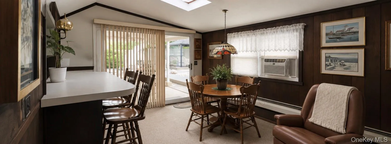 317 Herbert Place, Oyster Bay, NY, 4 Bedrooms Bedrooms, 9 Rooms Rooms,1 BathroomBathrooms,Residential,For Rent,Herbert,0,1003465 317 Herbert Place, Oyster Bay, NY, 4 Bedrooms Bedrooms, 9 Rooms Rooms,1 BathroomBathrooms,Residential,For Rent,Herbert,0,1003465