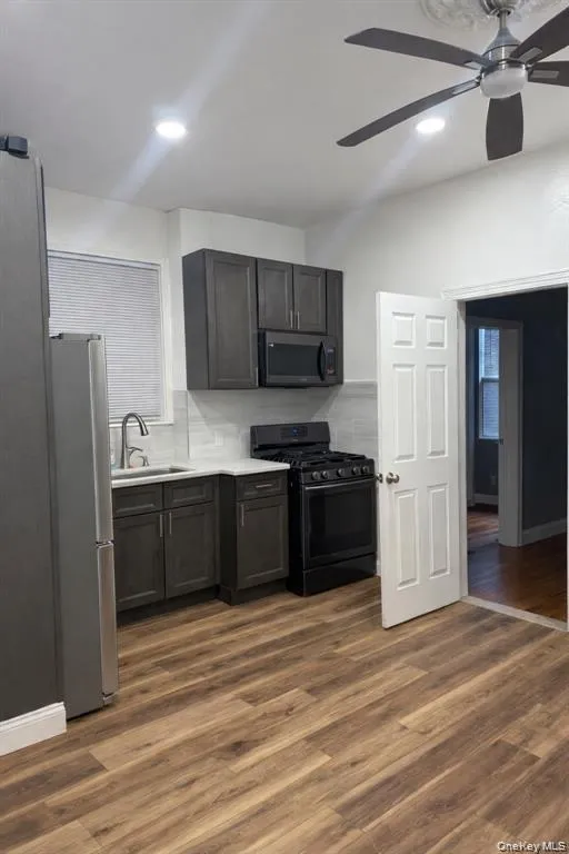 2162 Pitkin Avenue, New York, NY, 1 Bedroom Bedrooms, 3 Rooms Rooms,1 BathroomBathrooms,Residential Lease,For Rent,Pitkin,0,1003466 2162 Pitkin Avenue, New York, NY, 1 Bedroom Bedrooms, 3 Rooms Rooms,1 BathroomBathrooms,Residential Lease,For Rent,Pitkin,0,1003466