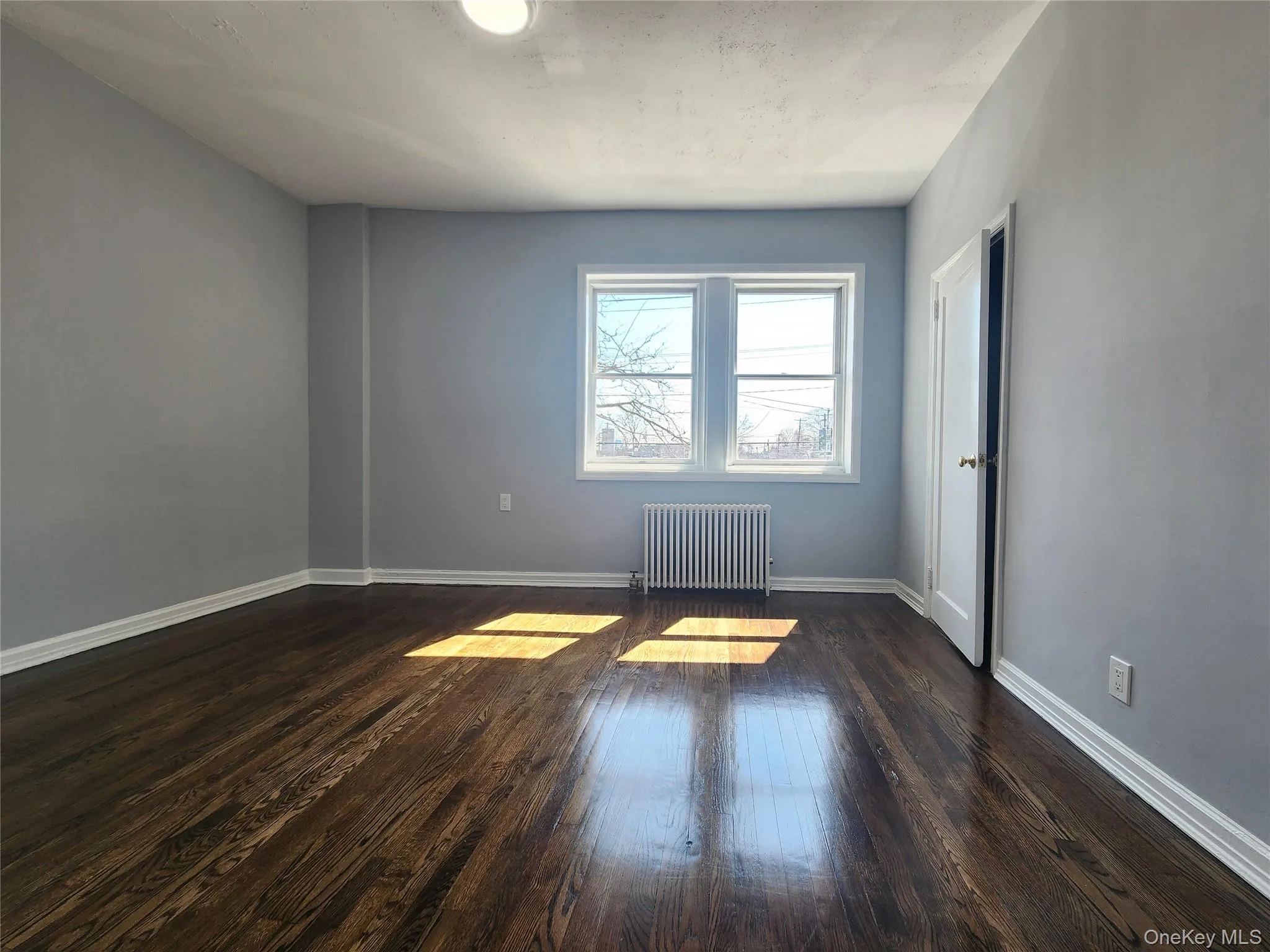 36 Hillside Avenue, North Hempstead, NY, 1 Bedroom Bedrooms, 4 Rooms Rooms,1 BathroomBathrooms,Residential Lease,For Rent,Hillside,0,1003468 36 Hillside Avenue, North Hempstead, NY, 1 Bedroom Bedrooms, 4 Rooms Rooms,1 BathroomBathrooms,Residential Lease,For Rent,Hillside,0,1003468