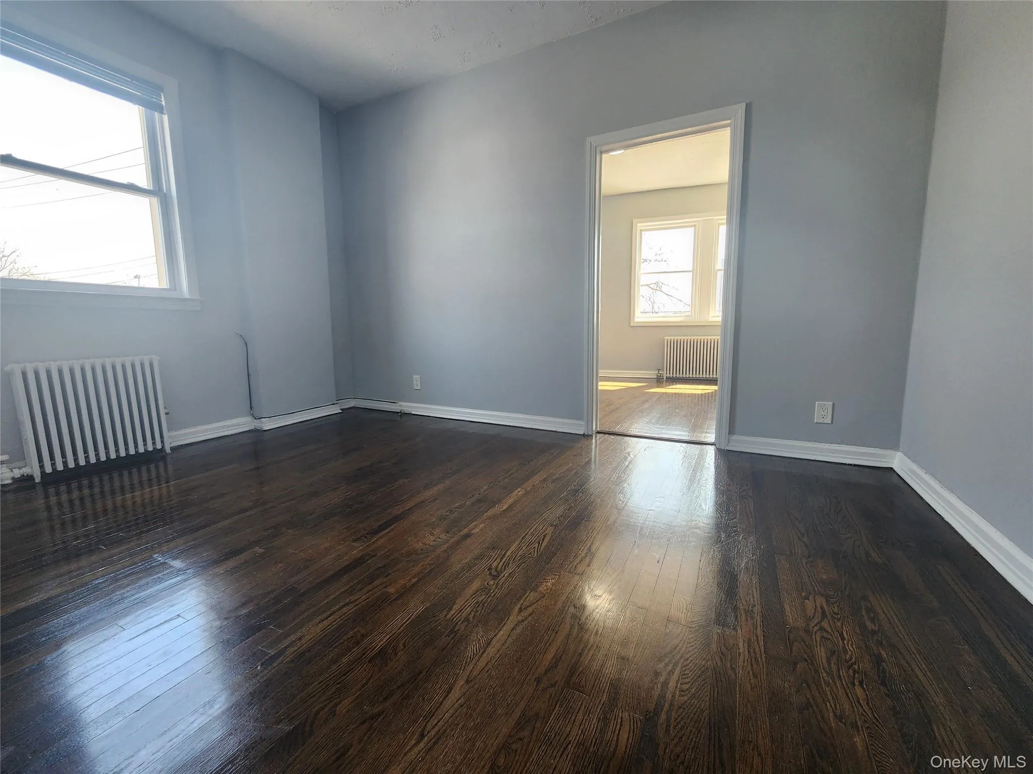 36 Hillside Avenue, North Hempstead, NY, 1 Bedroom Bedrooms, 4 Rooms Rooms,1 BathroomBathrooms,Residential Lease,For Rent,Hillside,0,1003468 36 Hillside Avenue, North Hempstead, NY, 1 Bedroom Bedrooms, 4 Rooms Rooms,1 BathroomBathrooms,Residential Lease,For Rent,Hillside,0,1003468