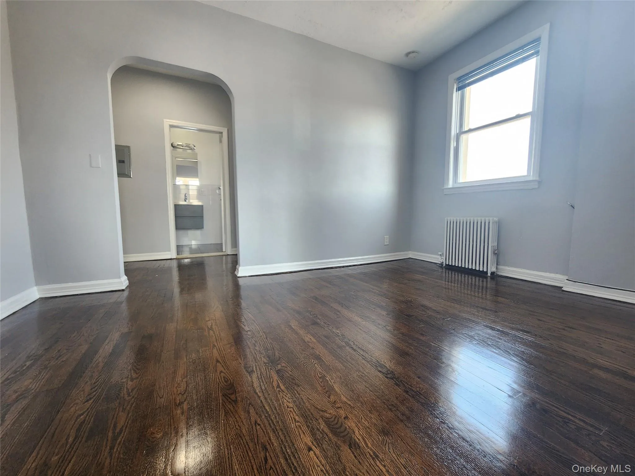 36 Hillside Avenue, North Hempstead, NY, 1 Bedroom Bedrooms, 4 Rooms Rooms,1 BathroomBathrooms,Residential Lease,For Rent,Hillside,0,1003468 36 Hillside Avenue, North Hempstead, NY, 1 Bedroom Bedrooms, 4 Rooms Rooms,1 BathroomBathrooms,Residential Lease,For Rent,Hillside,0,1003468