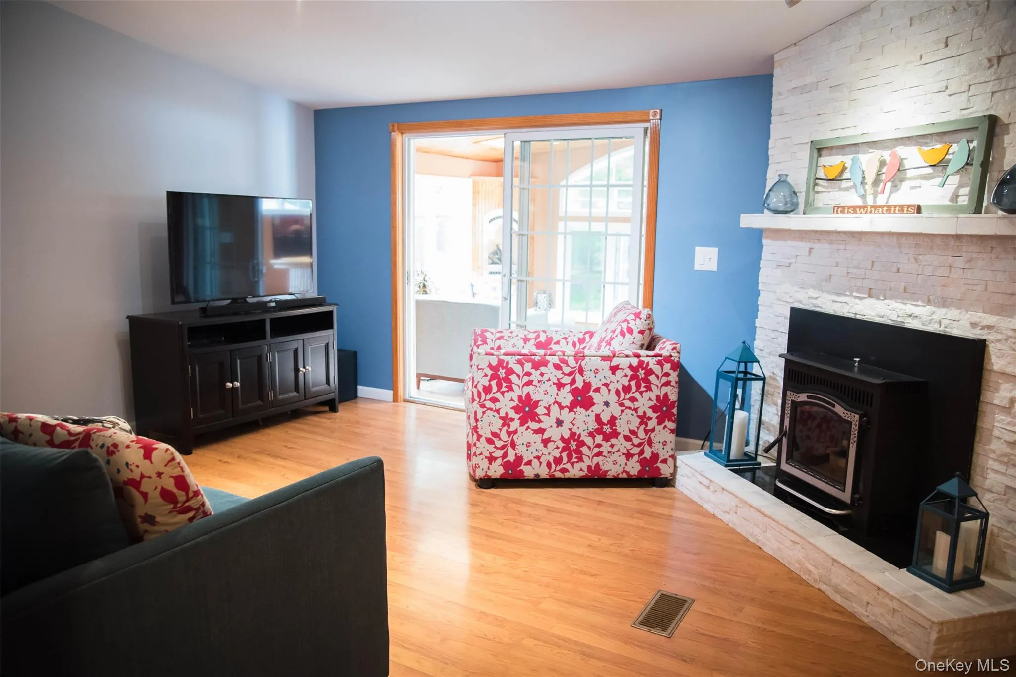 502 Myers Road, Neversink, NY, 3 Bedrooms Bedrooms, 5 Rooms Rooms,2 BathroomsBathrooms,Residential,For Rent,Myers,0,1003478 502 Myers Road, Neversink, NY, 3 Bedrooms Bedrooms, 5 Rooms Rooms,2 BathroomsBathrooms,Residential,For Rent,Myers,0,1003478
