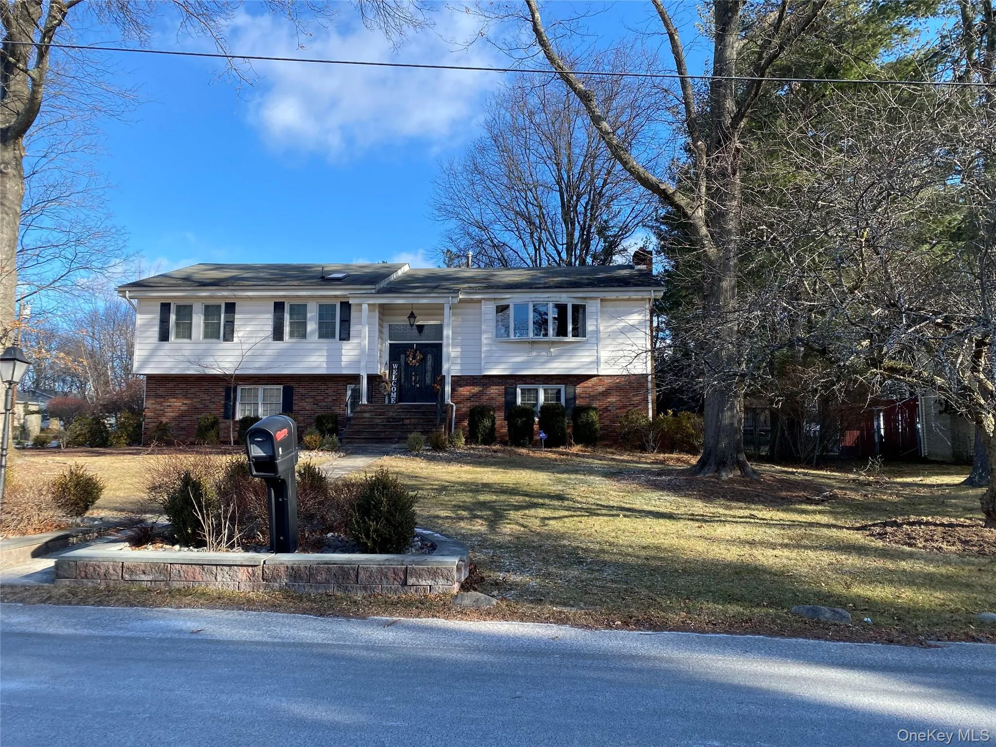 1 Parkview Drive, Middletown, NY, 3 Bedrooms Bedrooms, 9 Rooms Rooms,2 BathroomsBathrooms,Residential,For Rent,Parkview,0,1003482 1 Parkview Drive, Middletown, NY, 3 Bedrooms Bedrooms, 9 Rooms Rooms,2 BathroomsBathrooms,Residential,For Rent,Parkview,0,1003482