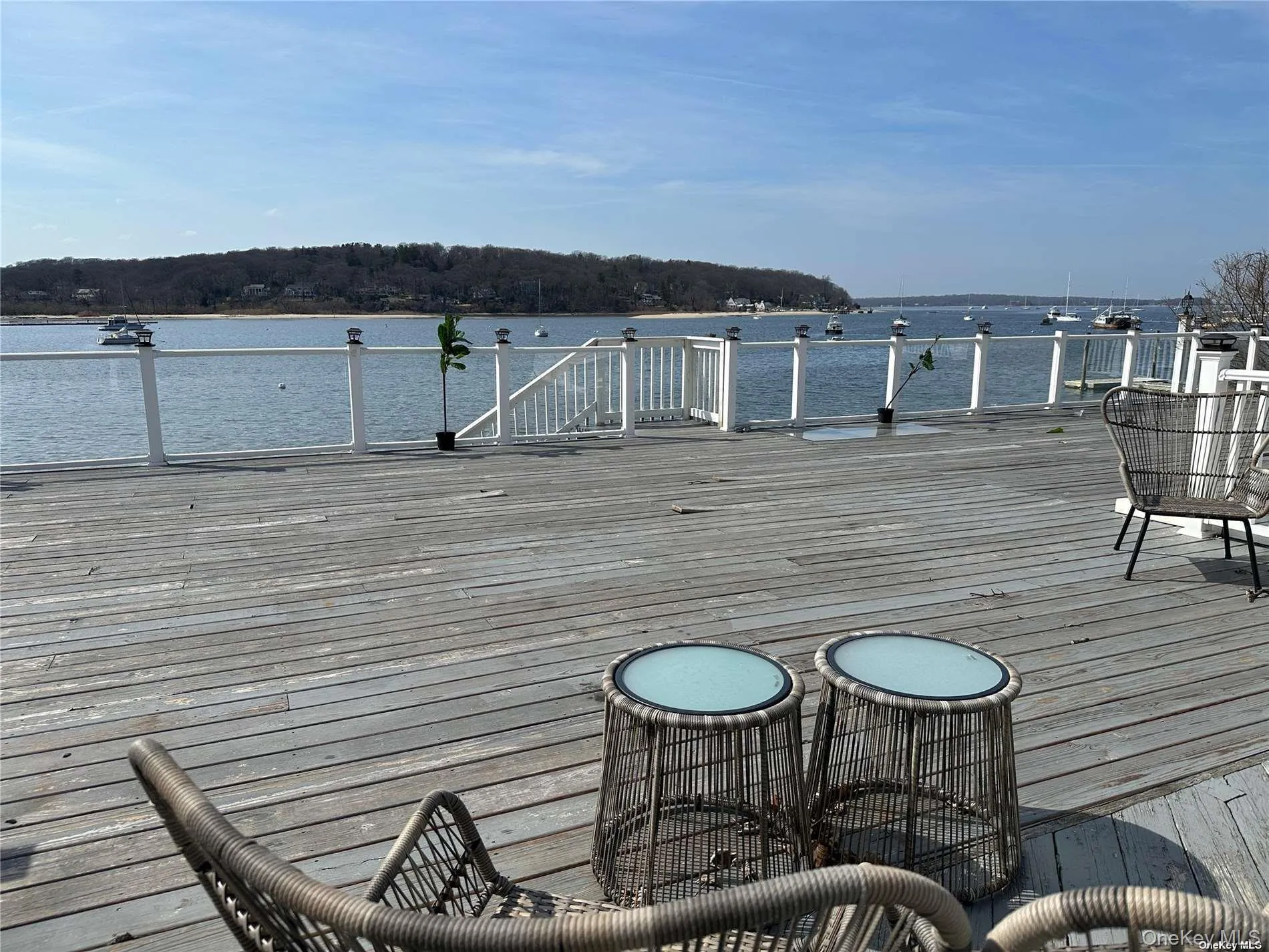 193 Woodbine Avenue, Huntington, NY, 1 Bedroom Bedrooms, 3 Rooms Rooms,1 BathroomBathrooms,Residential Lease,For Rent,Woodbine,0,1003487 193 Woodbine Avenue, Huntington, NY, 1 Bedroom Bedrooms, 3 Rooms Rooms,1 BathroomBathrooms,Residential Lease,For Rent,Woodbine,0,1003487