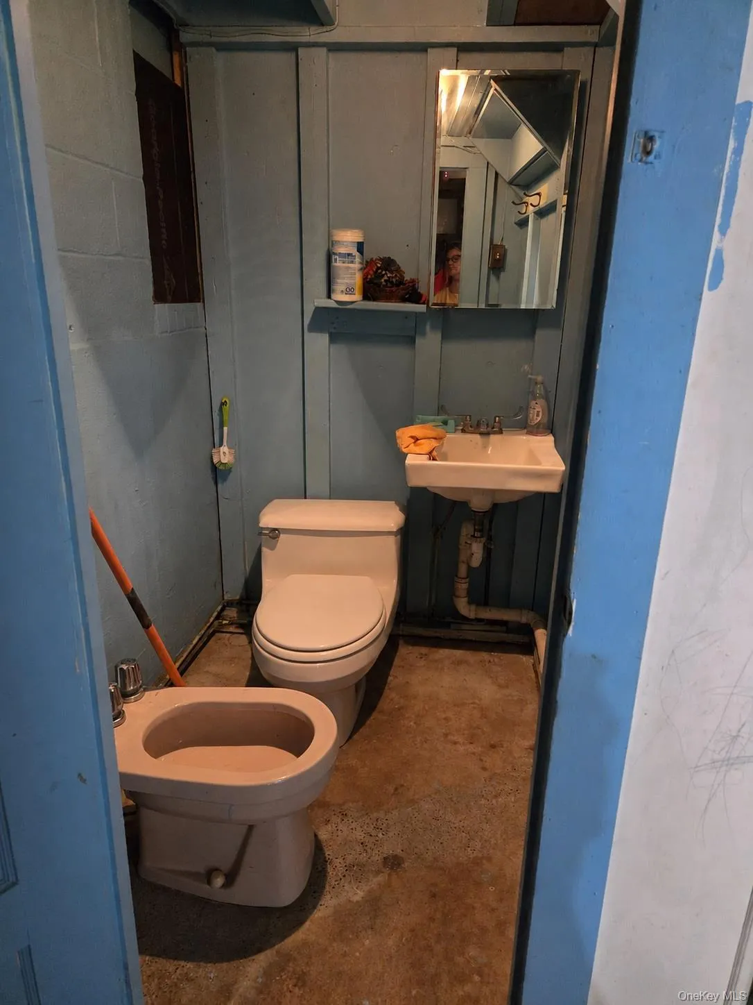 125 Zimmerman Road, Fallsburg, NY, 3 Bedrooms Bedrooms, 9 Rooms Rooms,2 BathroomsBathrooms,Residential,For Rent,Zimmerman,0,1003489 125 Zimmerman Road, Fallsburg, NY, 3 Bedrooms Bedrooms, 9 Rooms Rooms,2 BathroomsBathrooms,Residential,For Rent,Zimmerman,0,1003489
