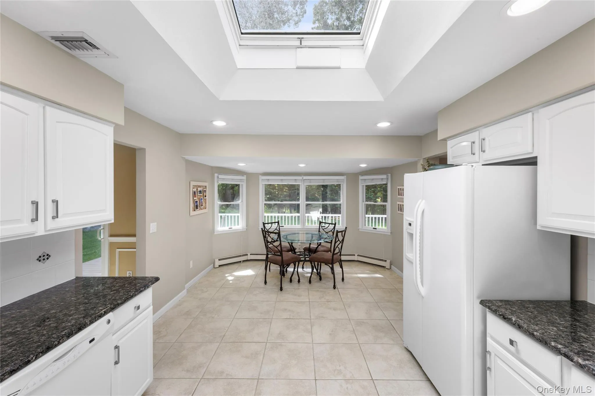 22 Partridge Court, Brookhaven, NY, 4 Bedrooms Bedrooms, 9 Rooms Rooms,2 BathroomsBathrooms,Residential,For Rent,Partridge,0,1003490 22 Partridge Court, Brookhaven, NY, 4 Bedrooms Bedrooms, 9 Rooms Rooms,2 BathroomsBathrooms,Residential,For Rent,Partridge,0,1003490