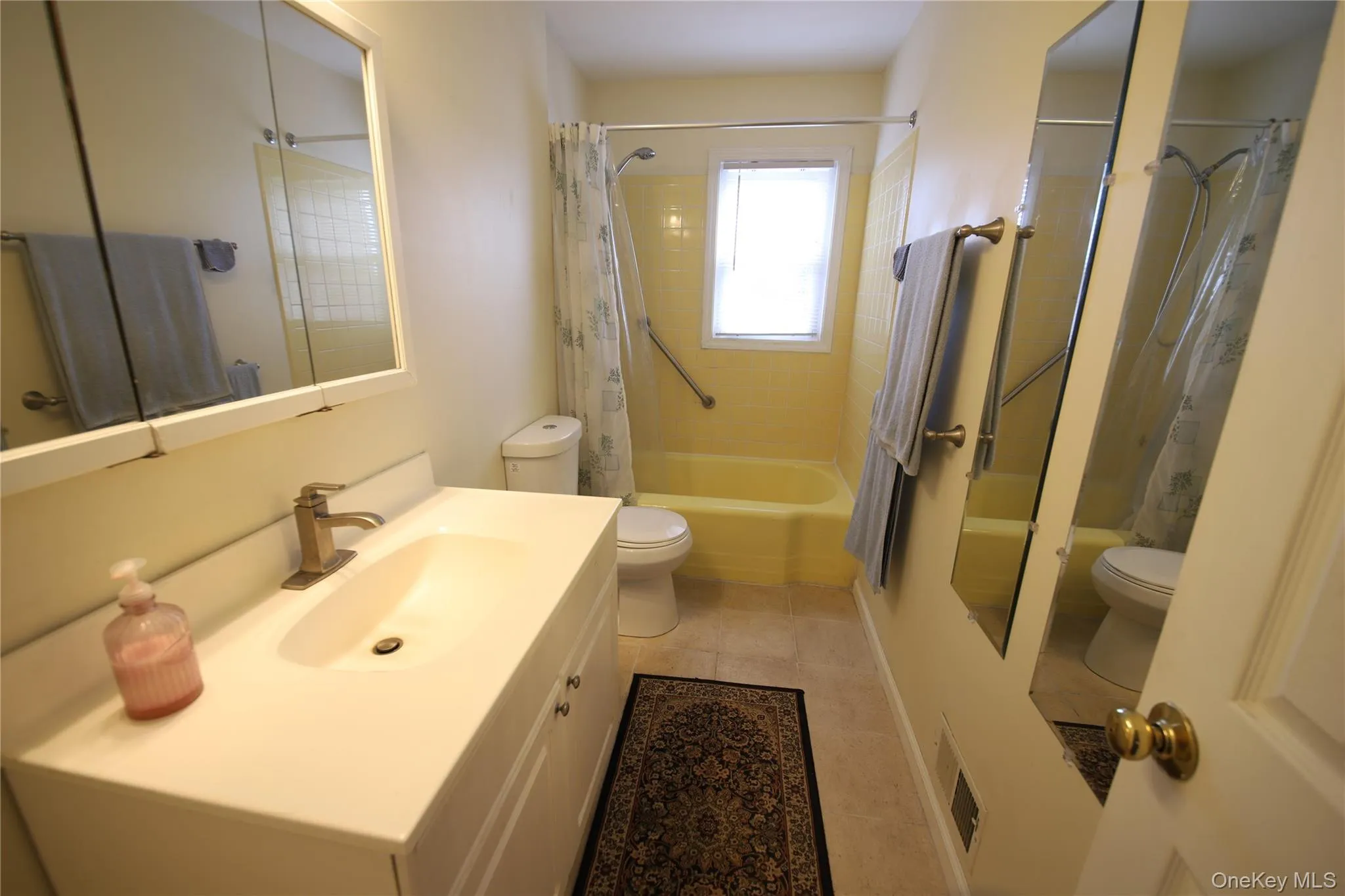 15 Orchard Parkway, White Plains, NY, 4 Bedrooms Bedrooms, 7 Rooms Rooms,2 BathroomsBathrooms,Residential,For Rent,Orchard,0,1003493 15 Orchard Parkway, White Plains, NY, 4 Bedrooms Bedrooms, 7 Rooms Rooms,2 BathroomsBathrooms,Residential,For Rent,Orchard,0,1003493
