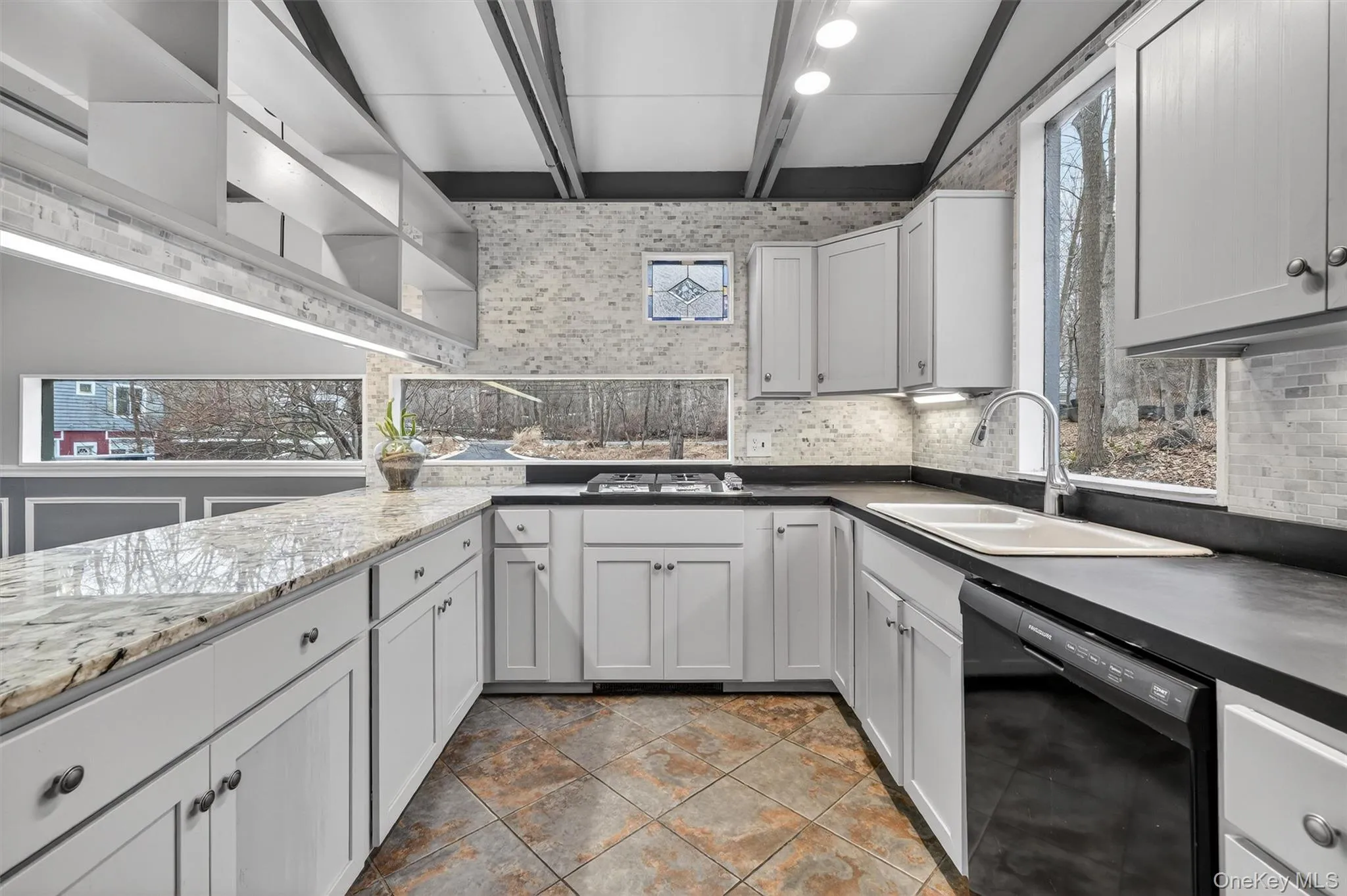 98 Mount Airy Road, Cortlandt, NY, 3 Bedrooms Bedrooms, 6 Rooms Rooms,2 BathroomsBathrooms,Residential Sale,For Rent,Mount Airy,0,1003495 98 Mount Airy Road, Cortlandt, NY, 3 Bedrooms Bedrooms, 6 Rooms Rooms,2 BathroomsBathrooms,Residential Sale,For Rent,Mount Airy,0,1003495