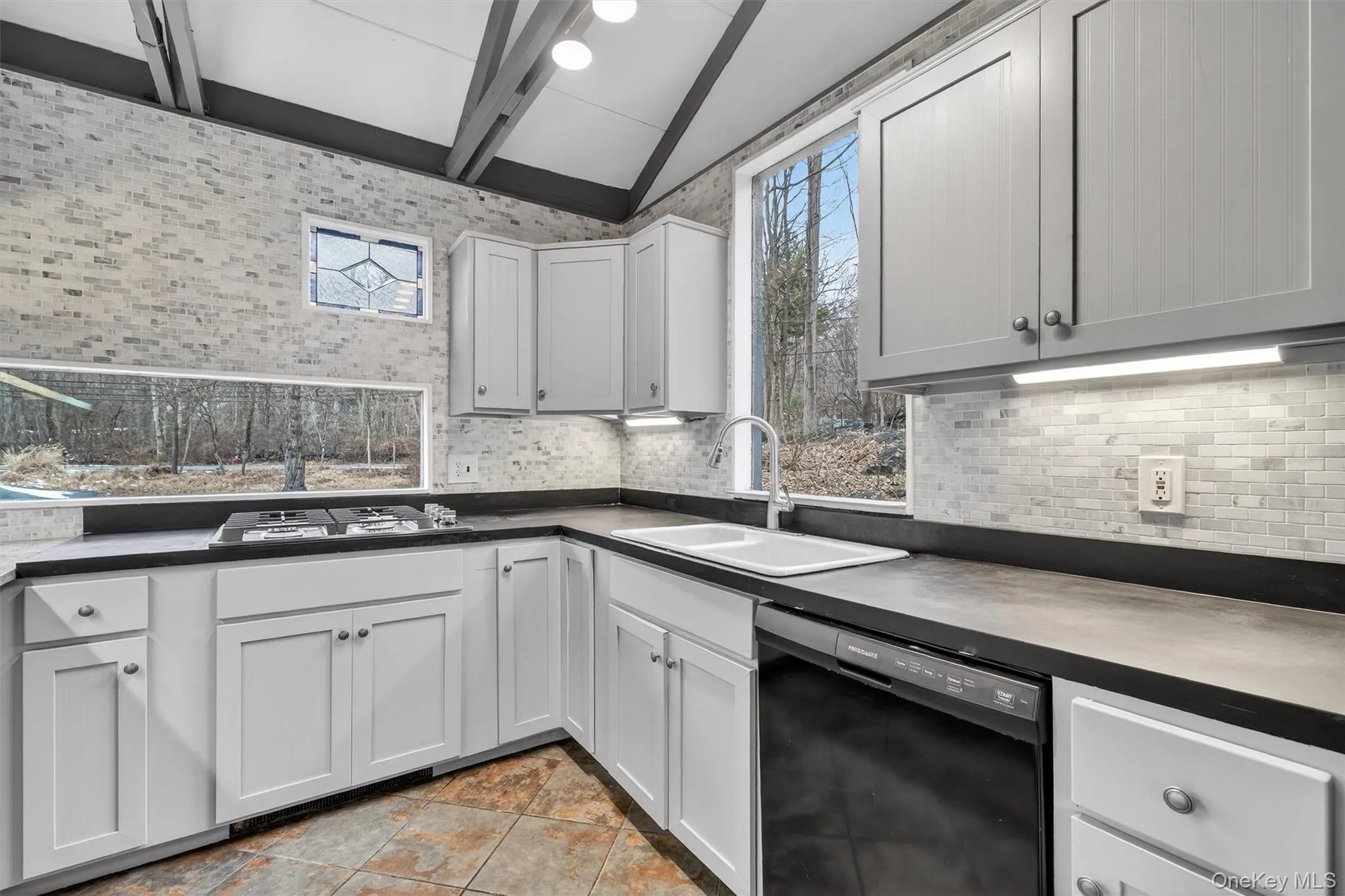 98 Mount Airy Road, Cortlandt, NY, 3 Bedrooms Bedrooms, 6 Rooms Rooms,2 BathroomsBathrooms,Residential Sale,For Rent,Mount Airy,0,1003495 98 Mount Airy Road, Cortlandt, NY, 3 Bedrooms Bedrooms, 6 Rooms Rooms,2 BathroomsBathrooms,Residential Sale,For Rent,Mount Airy,0,1003495