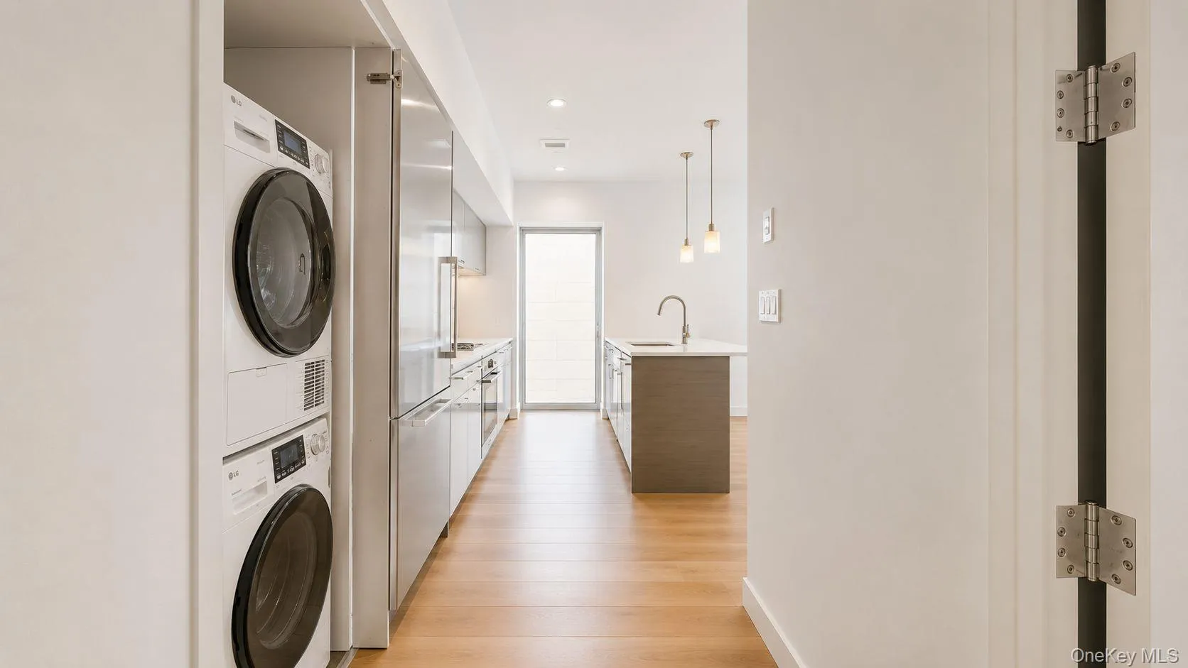 123 3rd Avenue, New York, NY, 2 Bedrooms Bedrooms, 5 Rooms Rooms,2 BathroomsBathrooms,Residential,For Rent,3rd,0,1003496 123 3rd Avenue, New York, NY, 2 Bedrooms Bedrooms, 5 Rooms Rooms,2 BathroomsBathrooms,Residential,For Rent,3rd,0,1003496