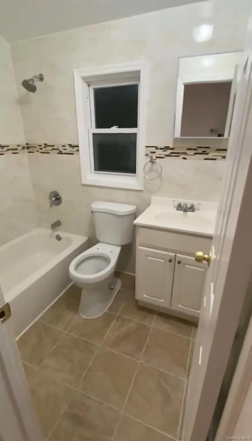 12207 142nd Place, New York, NY, 3 Bedrooms Bedrooms, 6 Rooms Rooms,2 BathroomsBathrooms,Residential Lease,For Rent,142nd,0,1003502 12207 142nd Place, New York, NY, 3 Bedrooms Bedrooms, 6 Rooms Rooms,2 BathroomsBathrooms,Residential Lease,For Rent,142nd,0,1003502