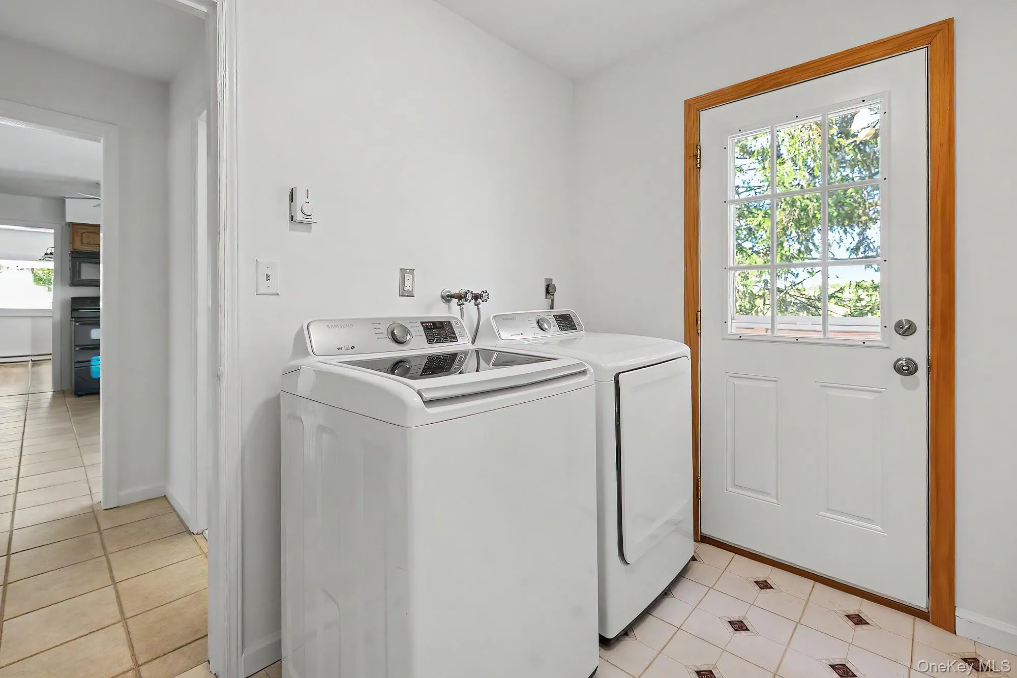 2 Alice Road, North Salem, NY, 4 Bedrooms Bedrooms, 8 Rooms Rooms,2 BathroomsBathrooms,Residential,For Rent,Alice,0,1003504 2 Alice Road, North Salem, NY, 4 Bedrooms Bedrooms, 8 Rooms Rooms,2 BathroomsBathrooms,Residential,For Rent,Alice,0,1003504