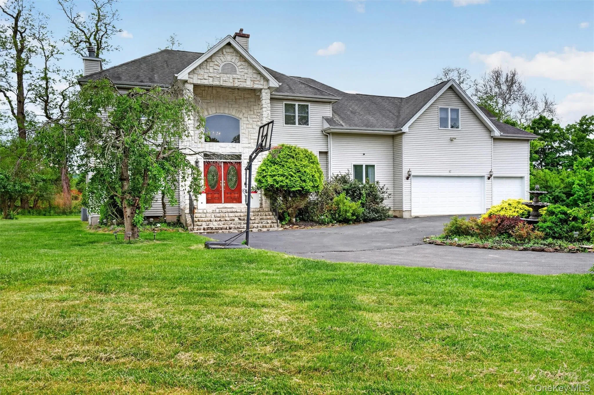 12 Loosestrife Drive, East Fishkill, NY, 4 Bedrooms Bedrooms, 13 Rooms Rooms,3 BathroomsBathrooms,Residential,For Rent,Loosestrife,0,1003511 12 Loosestrife Drive, East Fishkill, NY, 4 Bedrooms Bedrooms, 13 Rooms Rooms,3 BathroomsBathrooms,Residential,For Rent,Loosestrife,0,1003511