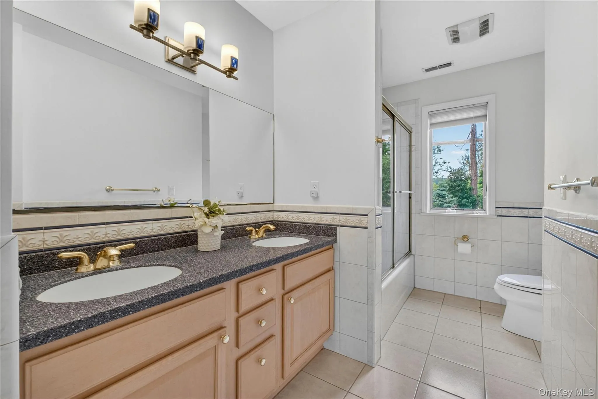 12 Loosestrife Drive, East Fishkill, NY, 4 Bedrooms Bedrooms, 13 Rooms Rooms,3 BathroomsBathrooms,Residential,For Rent,Loosestrife,0,1003511 12 Loosestrife Drive, East Fishkill, NY, 4 Bedrooms Bedrooms, 13 Rooms Rooms,3 BathroomsBathrooms,Residential,For Rent,Loosestrife,0,1003511