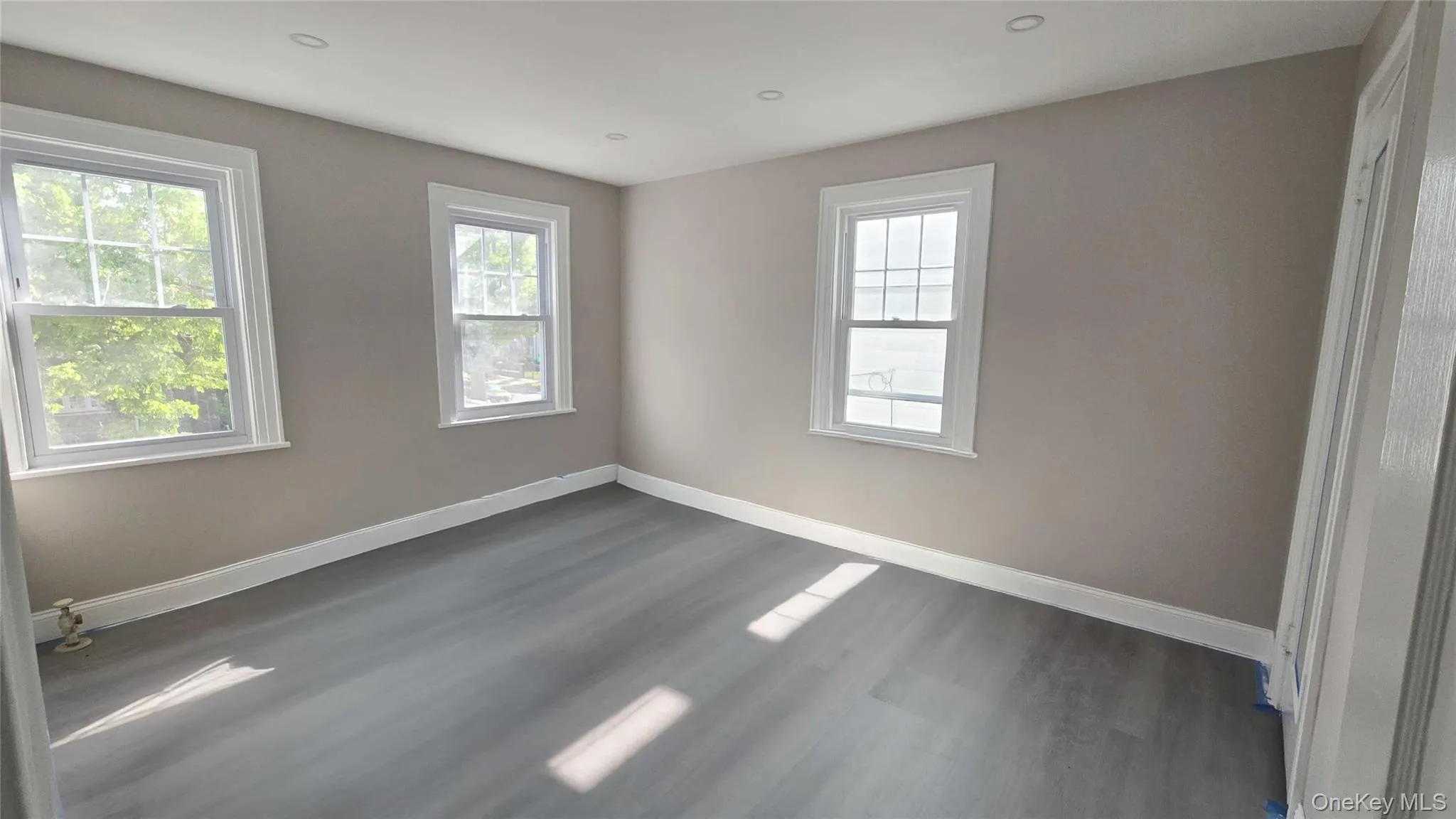 24358 144th Avenue, New York, NY, 1 Bedroom Bedrooms, 4 Rooms Rooms,1 BathroomBathrooms,Residential Lease,For Rent,144th,0,1003518 24358 144th Avenue, New York, NY, 1 Bedroom Bedrooms, 4 Rooms Rooms,1 BathroomBathrooms,Residential Lease,For Rent,144th,0,1003518
