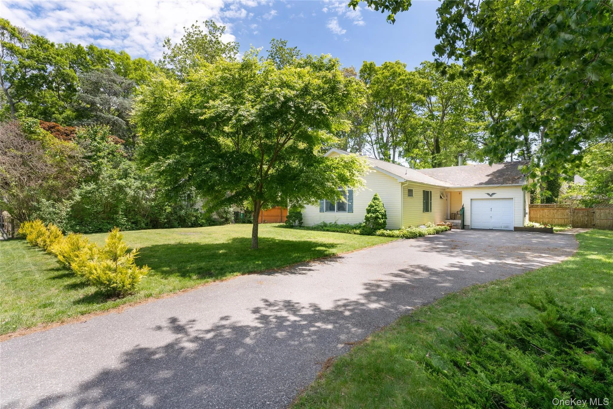 47 Suffolk Road, Southampton, NY, 3 Bedrooms Bedrooms, 8 Rooms Rooms,2 BathroomsBathrooms,Residential,For Rent,Suffolk,0,1003525 47 Suffolk Road, Southampton, NY, 3 Bedrooms Bedrooms, 8 Rooms Rooms,2 BathroomsBathrooms,Residential,For Rent,Suffolk,0,1003525