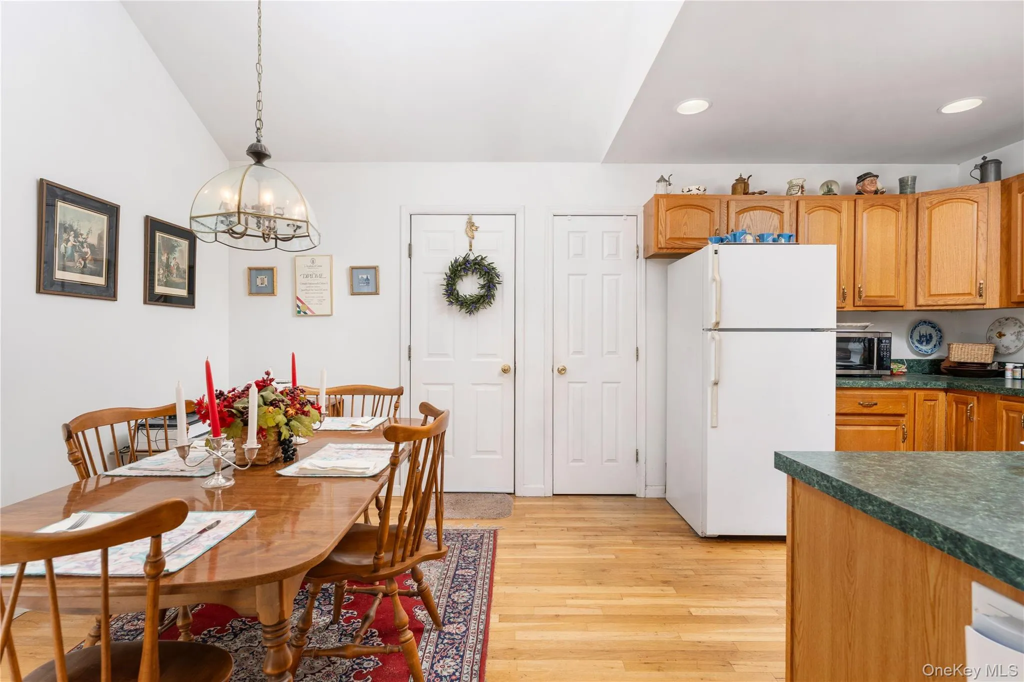 47 Suffolk Road, Southampton, NY, 3 Bedrooms Bedrooms, 8 Rooms Rooms,2 BathroomsBathrooms,Residential,For Rent,Suffolk,0,1003525 47 Suffolk Road, Southampton, NY, 3 Bedrooms Bedrooms, 8 Rooms Rooms,2 BathroomsBathrooms,Residential,For Rent,Suffolk,0,1003525
