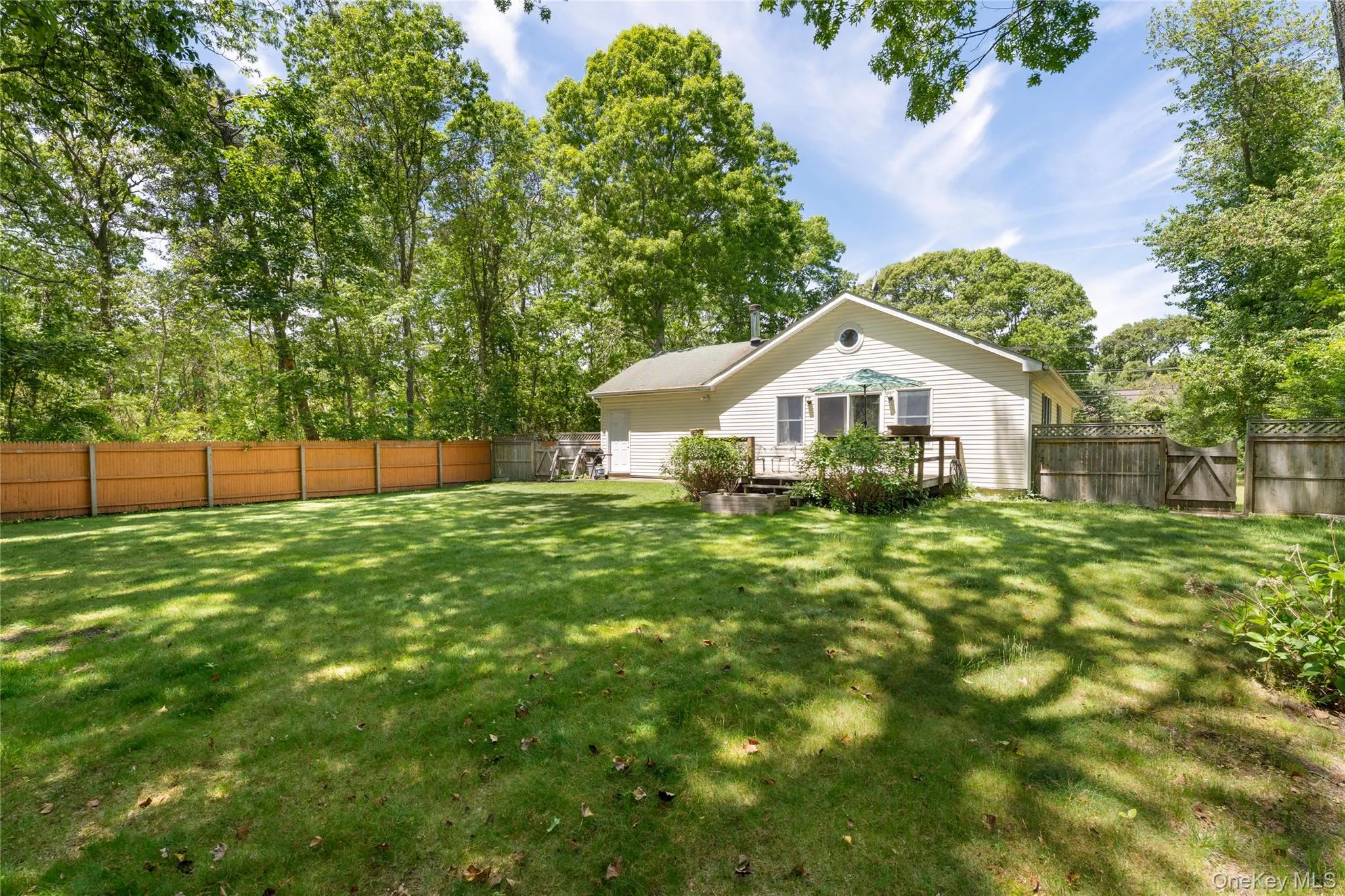 47 Suffolk Road, Southampton, NY, 3 Bedrooms Bedrooms, 8 Rooms Rooms,2 BathroomsBathrooms,Residential,For Rent,Suffolk,0,1003525 47 Suffolk Road, Southampton, NY, 3 Bedrooms Bedrooms, 8 Rooms Rooms,2 BathroomsBathrooms,Residential,For Rent,Suffolk,0,1003525