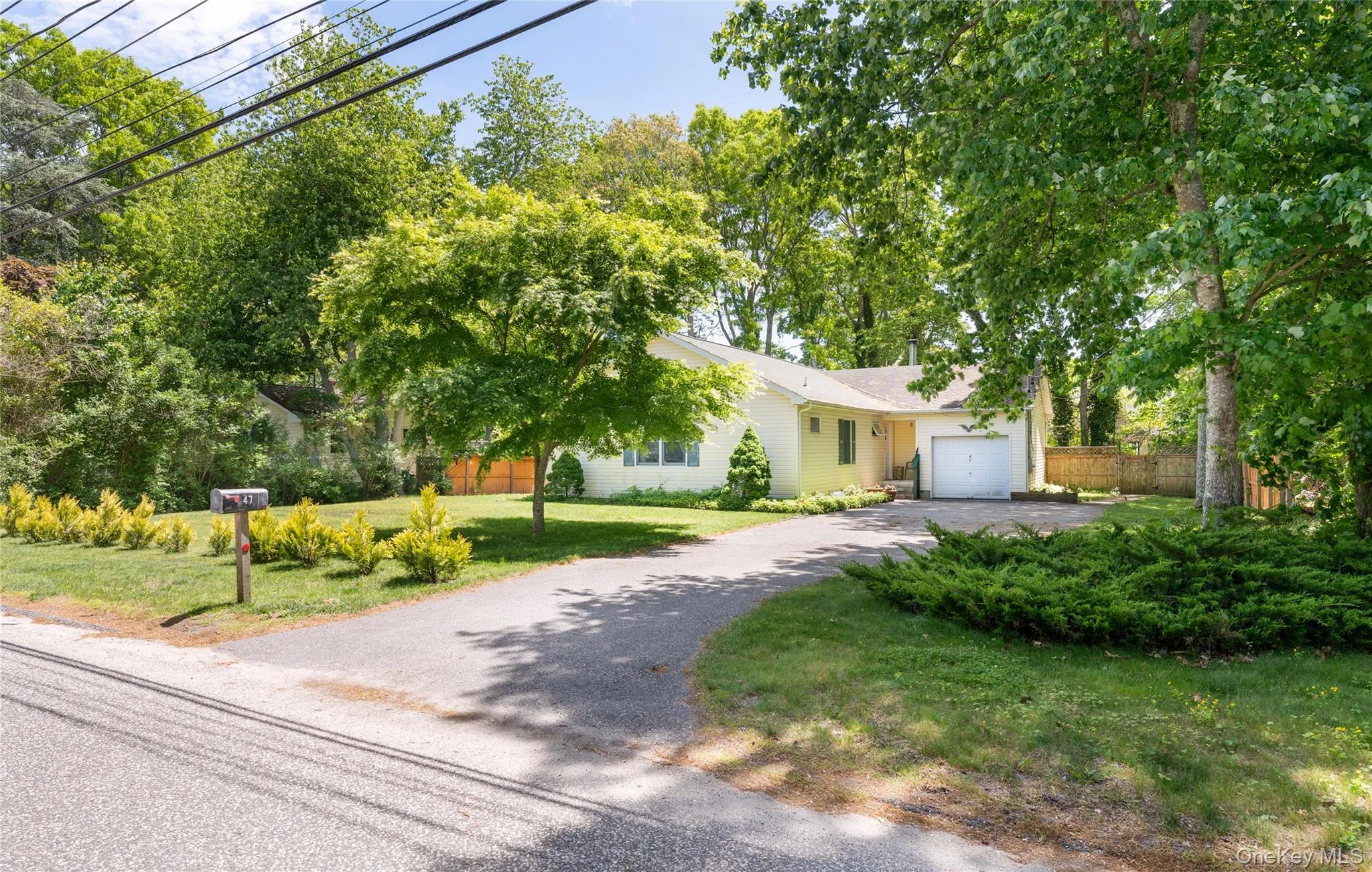 47 Suffolk Road, Southampton, NY, 3 Bedrooms Bedrooms, 8 Rooms Rooms,2 BathroomsBathrooms,Residential,For Rent,Suffolk,0,1003525 47 Suffolk Road, Southampton, NY, 3 Bedrooms Bedrooms, 8 Rooms Rooms,2 BathroomsBathrooms,Residential,For Rent,Suffolk,0,1003525