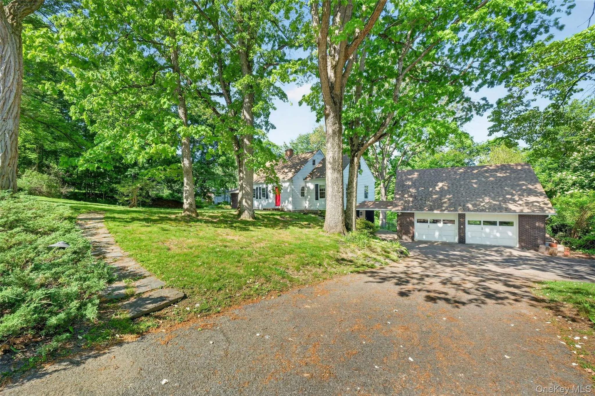 2 Merry Hill Road, La Grange, NY, 4 Bedrooms Bedrooms, 8 Rooms Rooms,2 BathroomsBathrooms,Residential,For Rent,Merry Hill,0,1003528 2 Merry Hill Road, La Grange, NY, 4 Bedrooms Bedrooms, 8 Rooms Rooms,2 BathroomsBathrooms,Residential,For Rent,Merry Hill,0,1003528