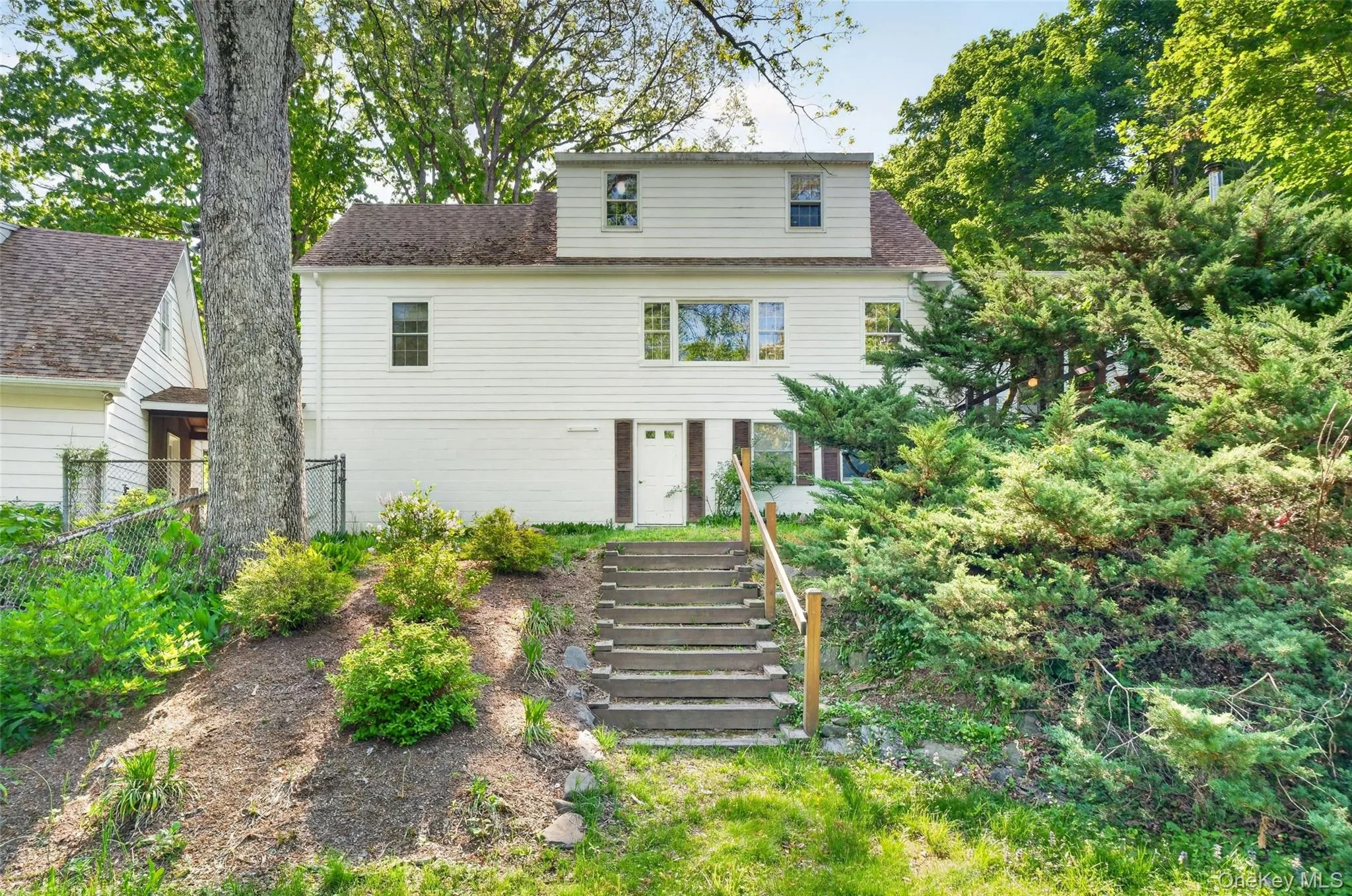 2 Merry Hill Road, La Grange, NY, 4 Bedrooms Bedrooms, 8 Rooms Rooms,2 BathroomsBathrooms,Residential,For Rent,Merry Hill,0,1003528 2 Merry Hill Road, La Grange, NY, 4 Bedrooms Bedrooms, 8 Rooms Rooms,2 BathroomsBathrooms,Residential,For Rent,Merry Hill,0,1003528