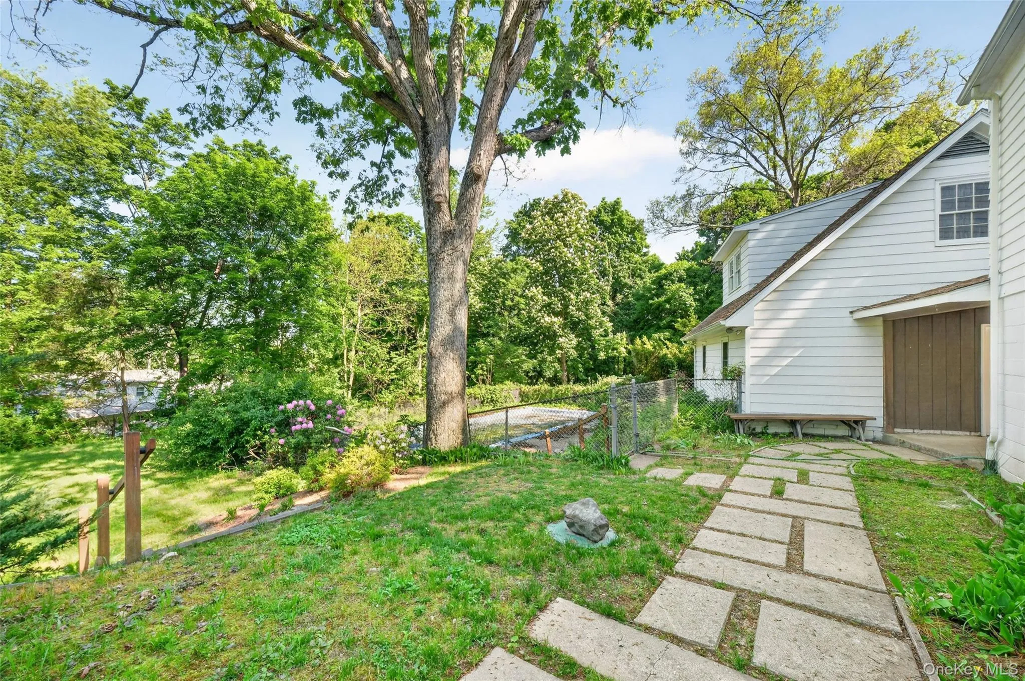 2 Merry Hill Road, La Grange, NY, 4 Bedrooms Bedrooms, 8 Rooms Rooms,2 BathroomsBathrooms,Residential,For Rent,Merry Hill,0,1003528 2 Merry Hill Road, La Grange, NY, 4 Bedrooms Bedrooms, 8 Rooms Rooms,2 BathroomsBathrooms,Residential,For Rent,Merry Hill,0,1003528