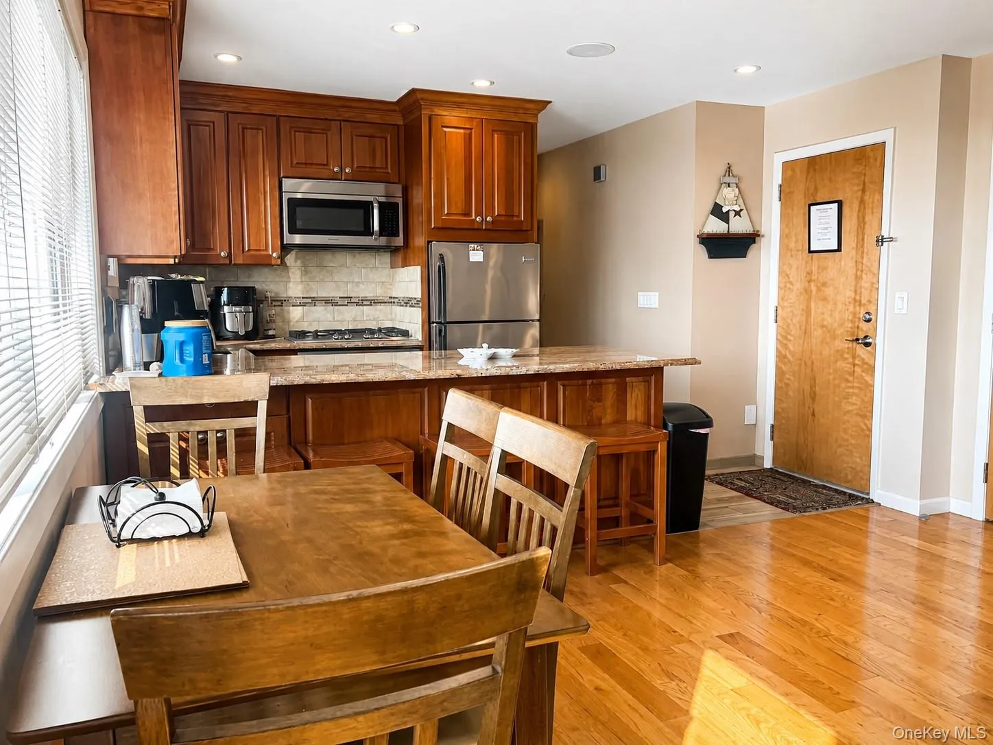 345 Old Cove Boulevard, Southold, NY, 2 Bedrooms Bedrooms, 7 Rooms Rooms,3 BathroomsBathrooms,Residential Lease,For Rent,Old Cove,0,1003530 345 Old Cove Boulevard, Southold, NY, 2 Bedrooms Bedrooms, 7 Rooms Rooms,3 BathroomsBathrooms,Residential Lease,For Rent,Old Cove,0,1003530