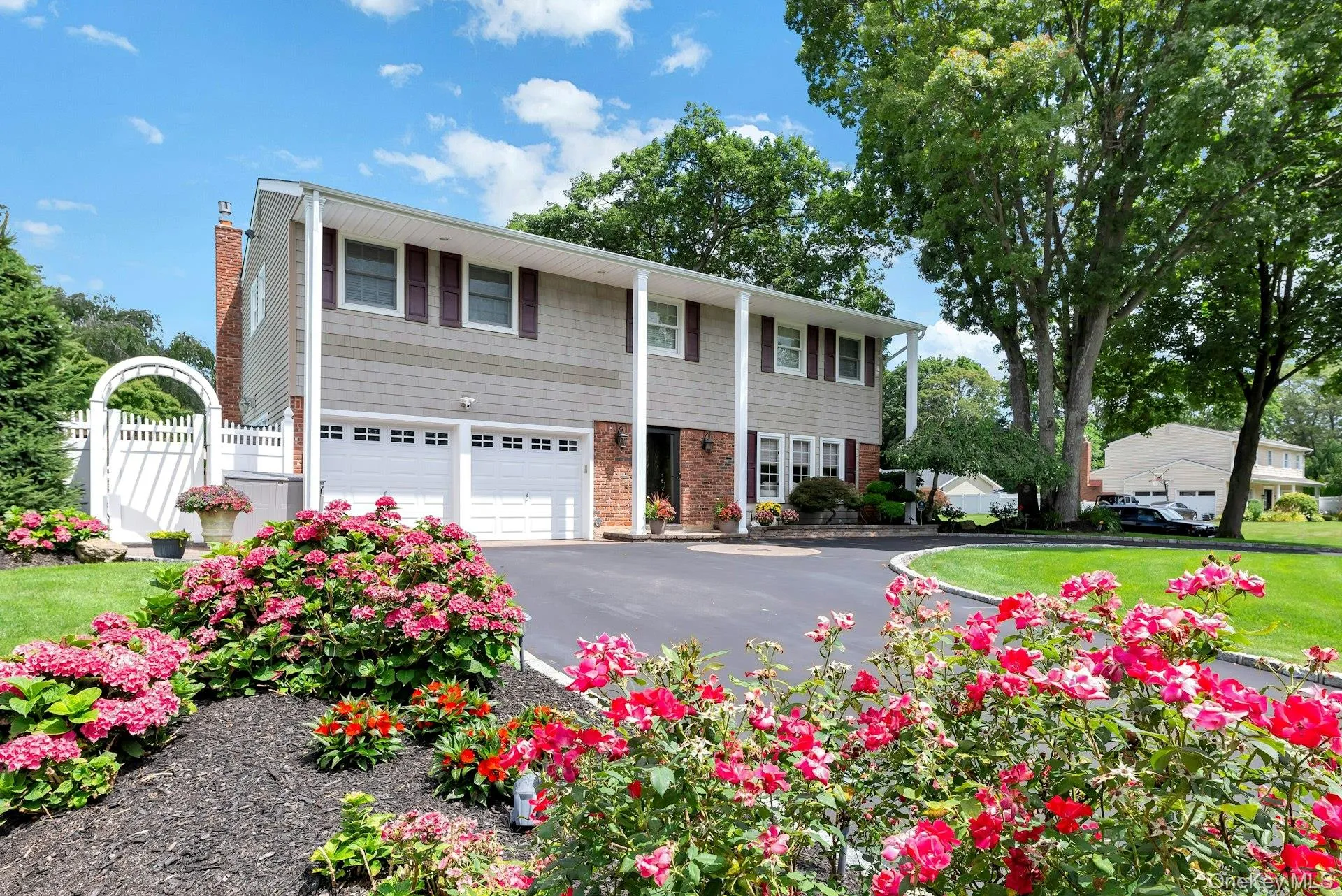 23 Gaynor Avenue, Smithtown, NY, 4 Bedrooms Bedrooms, 8 Rooms Rooms,2 BathroomsBathrooms,Residential,For Rent,Gaynor,0,1003531 23 Gaynor Avenue, Smithtown, NY, 4 Bedrooms Bedrooms, 8 Rooms Rooms,2 BathroomsBathrooms,Residential,For Rent,Gaynor,0,1003531