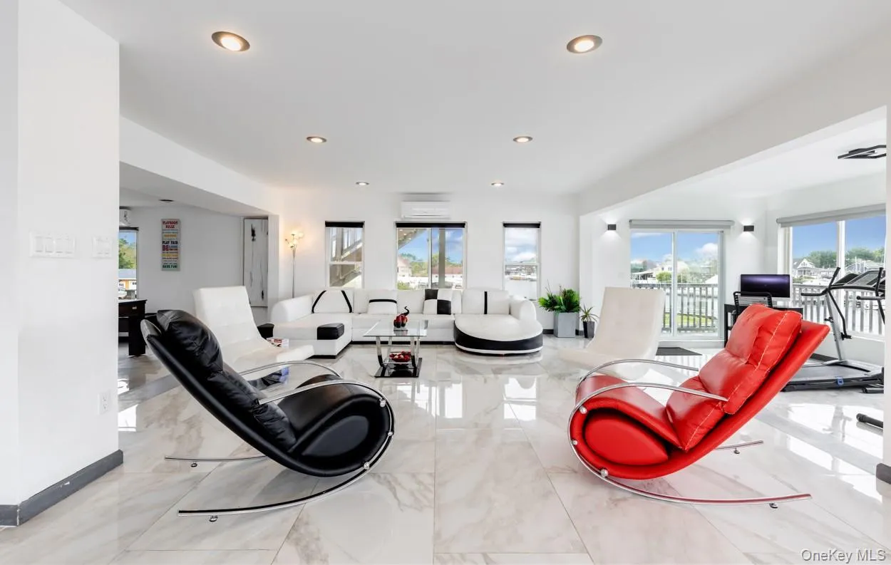 200 Clocks Boulevard, Oyster Bay, NY, 3 Bedrooms Bedrooms, 10 Rooms Rooms,3 BathroomsBathrooms,Residential,For Rent,Clocks,0,1003539 200 Clocks Boulevard, Oyster Bay, NY, 3 Bedrooms Bedrooms, 10 Rooms Rooms,3 BathroomsBathrooms,Residential,For Rent,Clocks,0,1003539