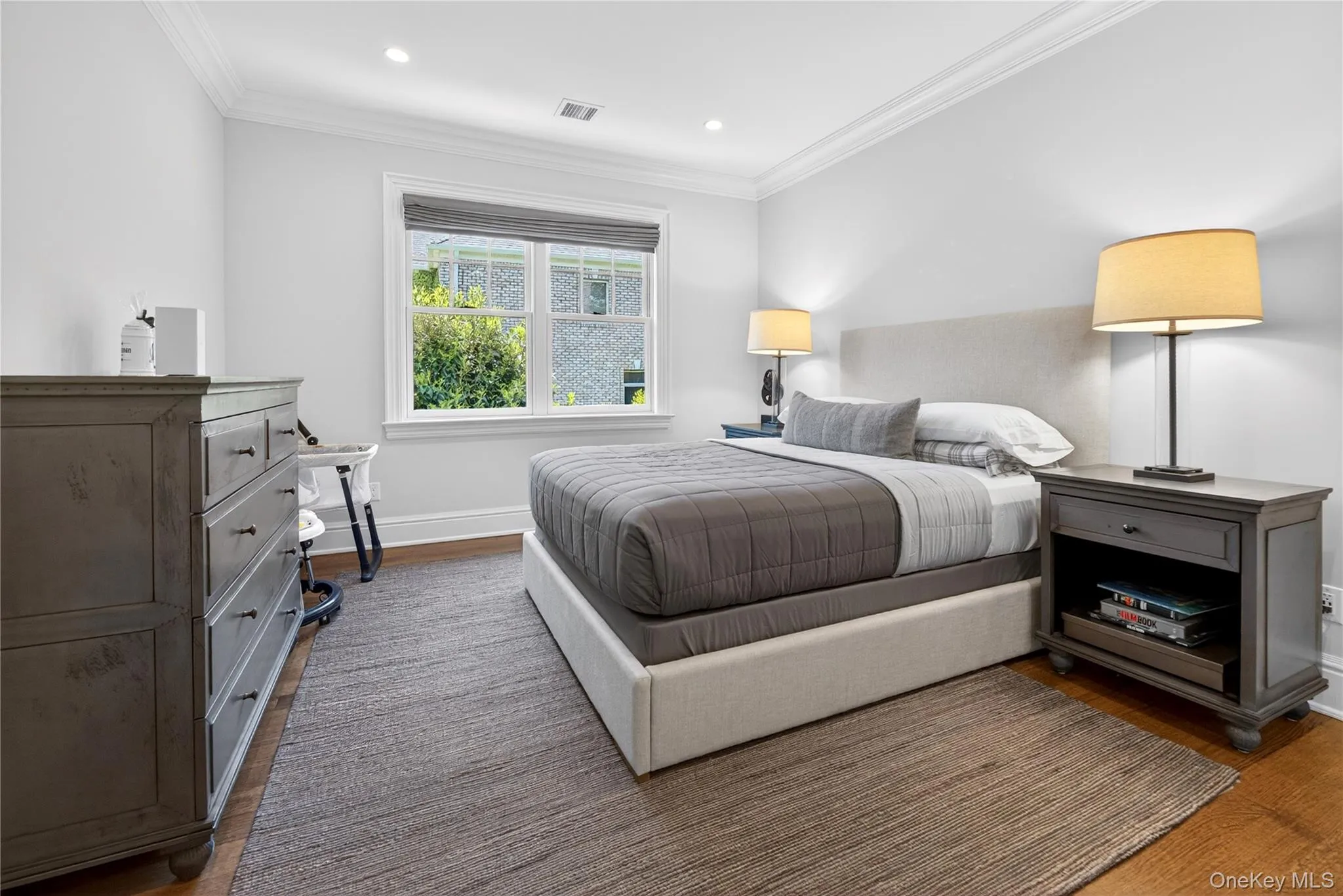 379 Frost Pond Road, Oyster Bay, NY, 3 Bedrooms Bedrooms, 10 Rooms Rooms,2 BathroomsBathrooms,Residential,For Rent,Frost Pond,0,1003540 379 Frost Pond Road, Oyster Bay, NY, 3 Bedrooms Bedrooms, 10 Rooms Rooms,2 BathroomsBathrooms,Residential,For Rent,Frost Pond,0,1003540