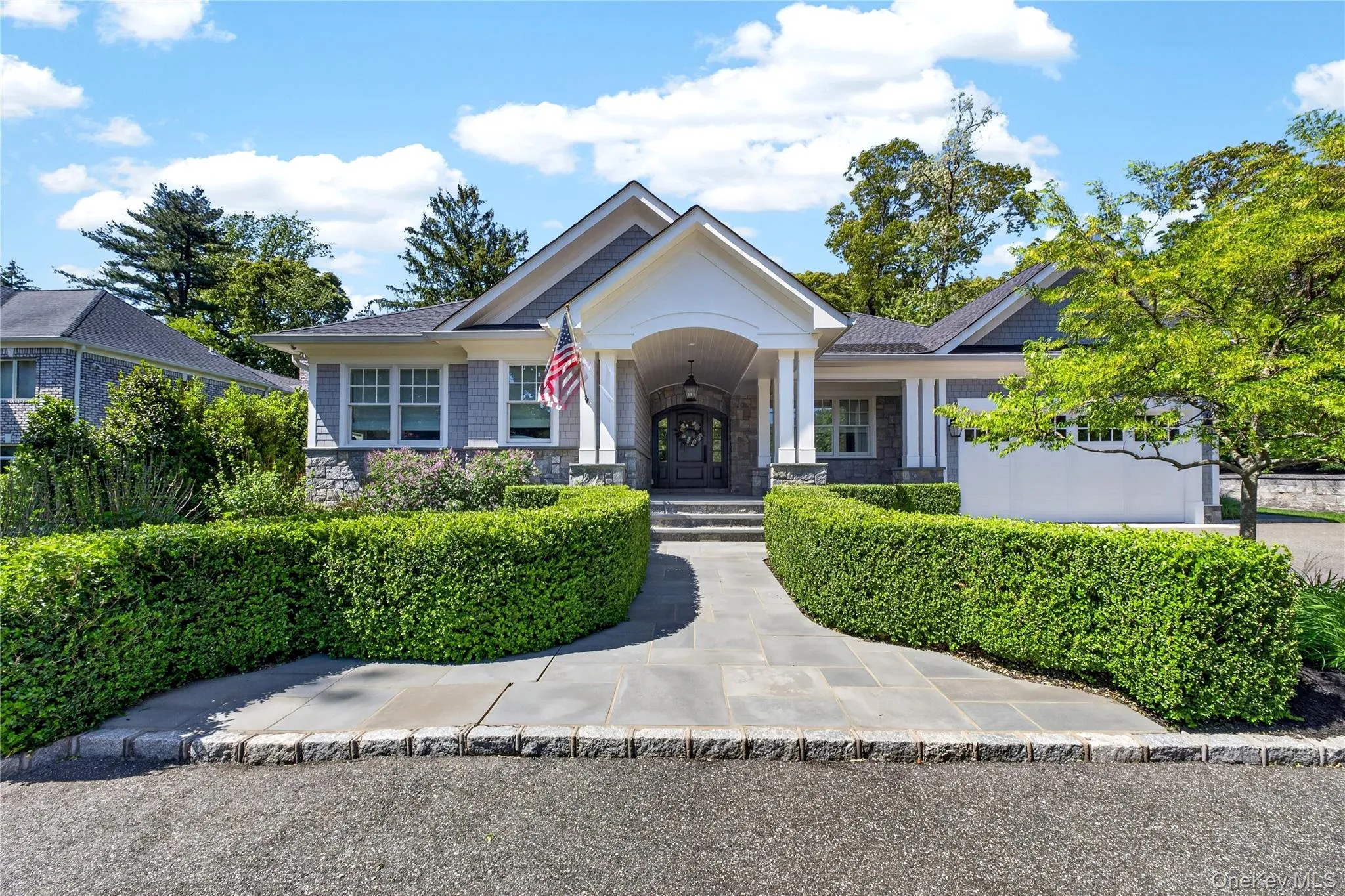379 Frost Pond Road, Oyster Bay, NY, 3 Bedrooms Bedrooms, 10 Rooms Rooms,2 BathroomsBathrooms,Residential,For Rent,Frost Pond,0,1003540 379 Frost Pond Road, Oyster Bay, NY, 3 Bedrooms Bedrooms, 10 Rooms Rooms,2 BathroomsBathrooms,Residential,For Rent,Frost Pond,0,1003540