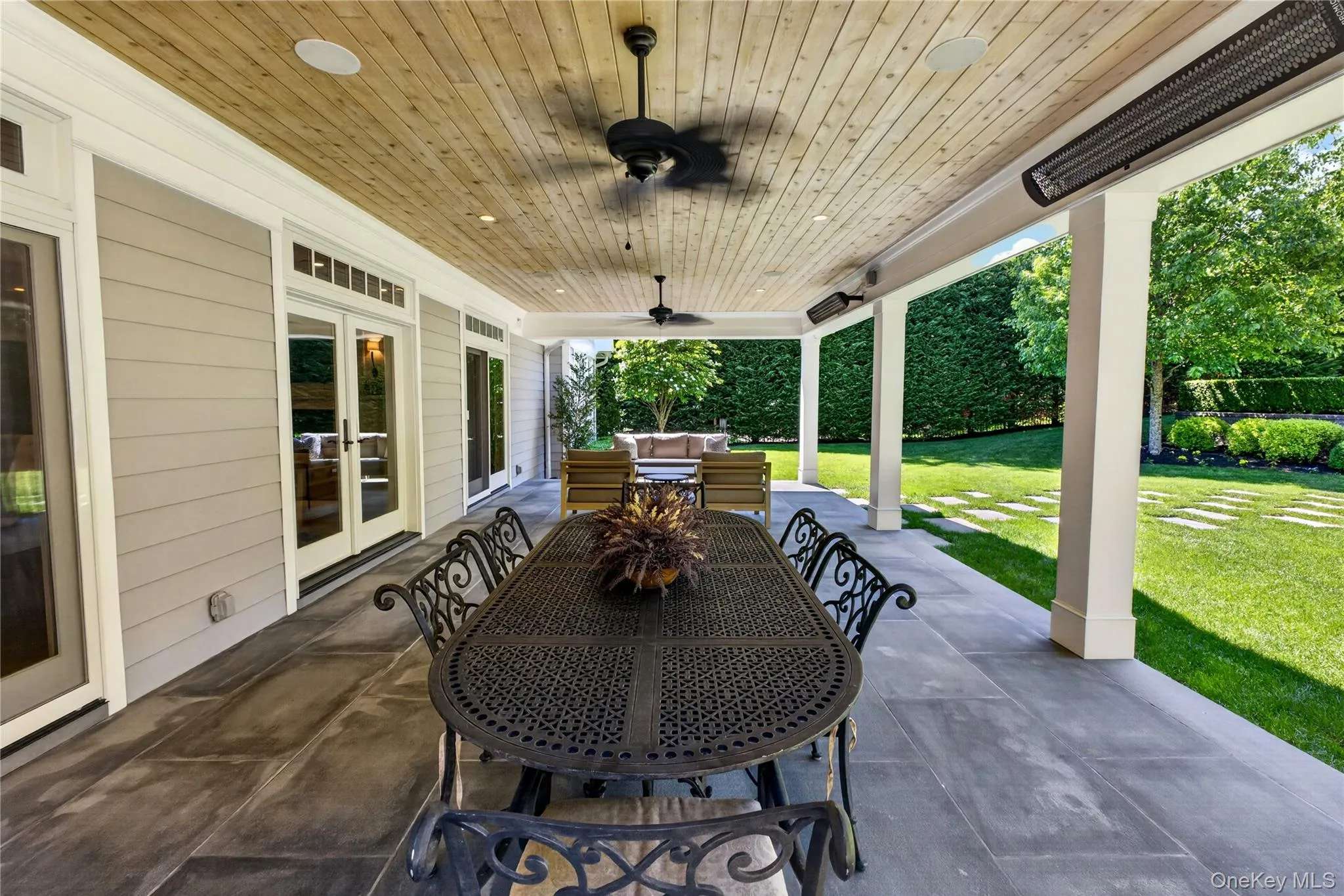 379 Frost Pond Road, Oyster Bay, NY, 3 Bedrooms Bedrooms, 10 Rooms Rooms,2 BathroomsBathrooms,Residential,For Rent,Frost Pond,0,1003540 379 Frost Pond Road, Oyster Bay, NY, 3 Bedrooms Bedrooms, 10 Rooms Rooms,2 BathroomsBathrooms,Residential,For Rent,Frost Pond,0,1003540