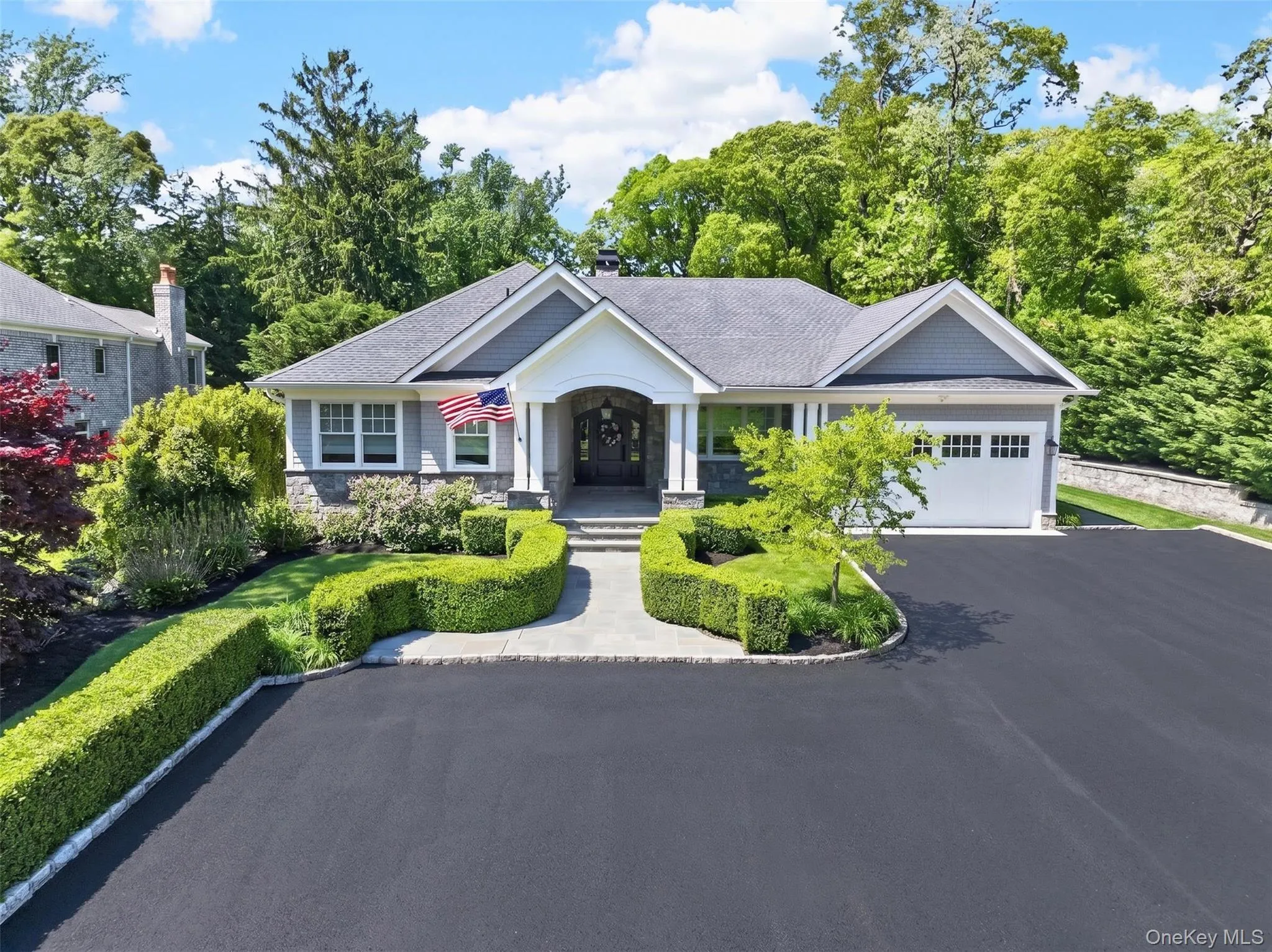 379 Frost Pond Road, Oyster Bay, NY, 3 Bedrooms Bedrooms, 10 Rooms Rooms,2 BathroomsBathrooms,Residential,For Rent,Frost Pond,0,1003540 379 Frost Pond Road, Oyster Bay, NY, 3 Bedrooms Bedrooms, 10 Rooms Rooms,2 BathroomsBathrooms,Residential,For Rent,Frost Pond,0,1003540