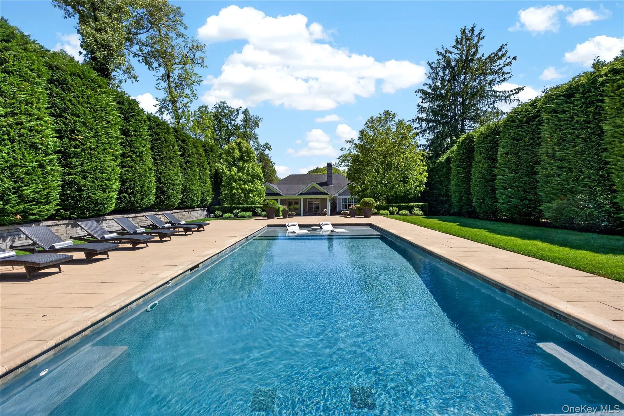 379 Frost Pond Road, Oyster Bay, NY, 3 Bedrooms Bedrooms, 10 Rooms Rooms,2 BathroomsBathrooms,Residential,For Rent,Frost Pond,0,1003540 379 Frost Pond Road, Oyster Bay, NY, 3 Bedrooms Bedrooms, 10 Rooms Rooms,2 BathroomsBathrooms,Residential,For Rent,Frost Pond,0,1003540