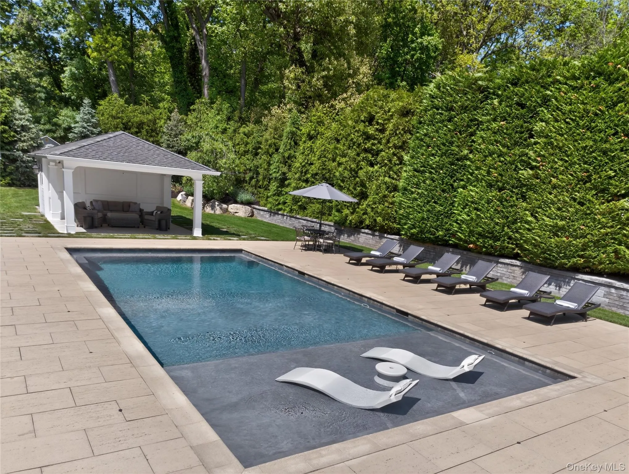 379 Frost Pond Road, Oyster Bay, NY, 3 Bedrooms Bedrooms, 10 Rooms Rooms,2 BathroomsBathrooms,Residential,For Rent,Frost Pond,0,1003540 379 Frost Pond Road, Oyster Bay, NY, 3 Bedrooms Bedrooms, 10 Rooms Rooms,2 BathroomsBathrooms,Residential,For Rent,Frost Pond,0,1003540
