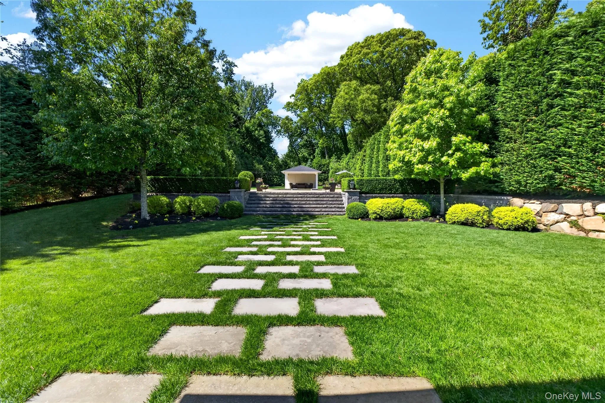 379 Frost Pond Road, Oyster Bay, NY, 3 Bedrooms Bedrooms, 10 Rooms Rooms,2 BathroomsBathrooms,Residential,For Rent,Frost Pond,0,1003540 379 Frost Pond Road, Oyster Bay, NY, 3 Bedrooms Bedrooms, 10 Rooms Rooms,2 BathroomsBathrooms,Residential,For Rent,Frost Pond,0,1003540