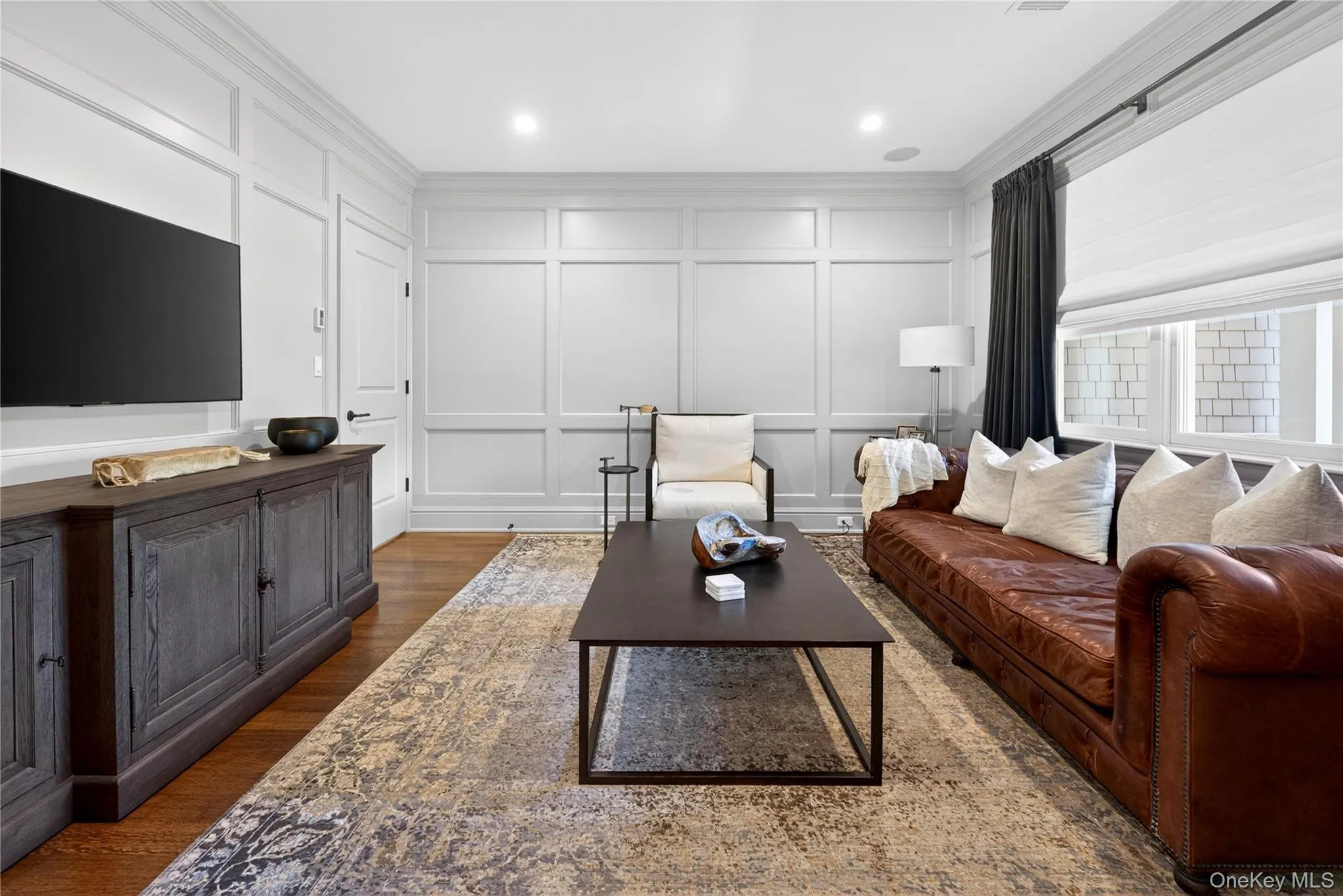 379 Frost Pond Road, Oyster Bay, NY, 3 Bedrooms Bedrooms, 10 Rooms Rooms,2 BathroomsBathrooms,Residential,For Rent,Frost Pond,0,1003540 379 Frost Pond Road, Oyster Bay, NY, 3 Bedrooms Bedrooms, 10 Rooms Rooms,2 BathroomsBathrooms,Residential,For Rent,Frost Pond,0,1003540